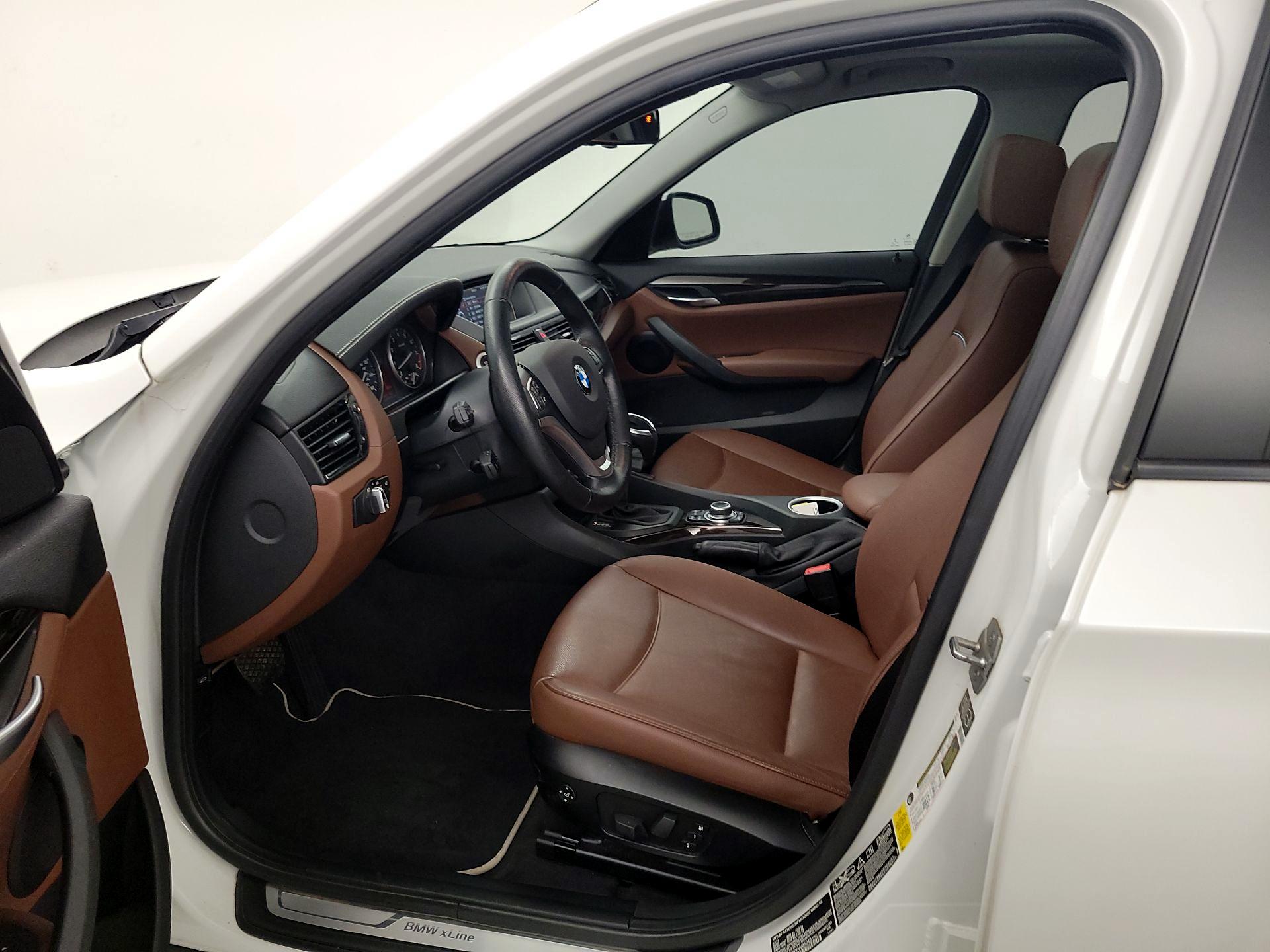 Thumbnail: 2015 BMW X1 - 11