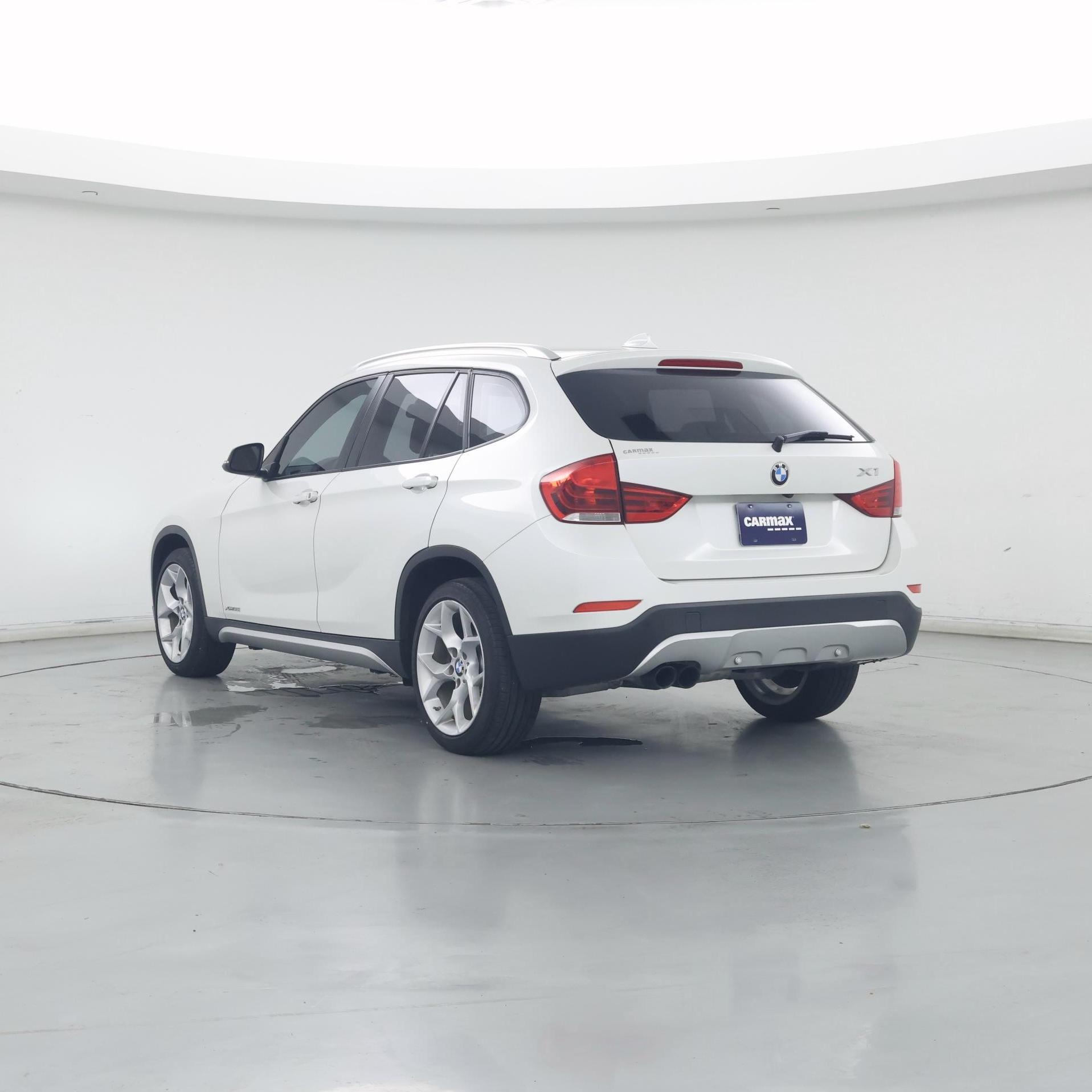 Thumbnail: 2015 BMW X1 - 2
