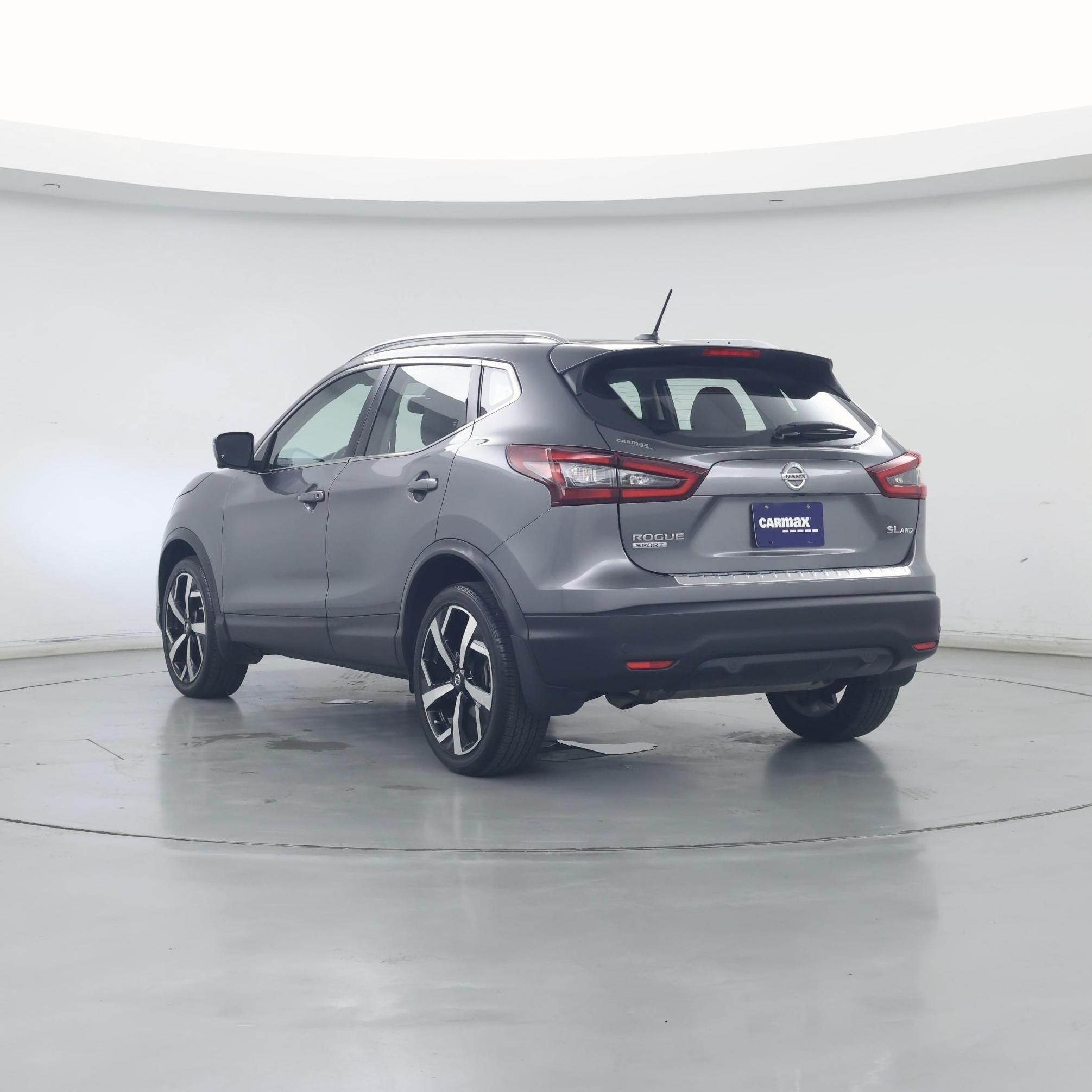 Thumbnail: 2020 Nissan Rogue Sport - 2