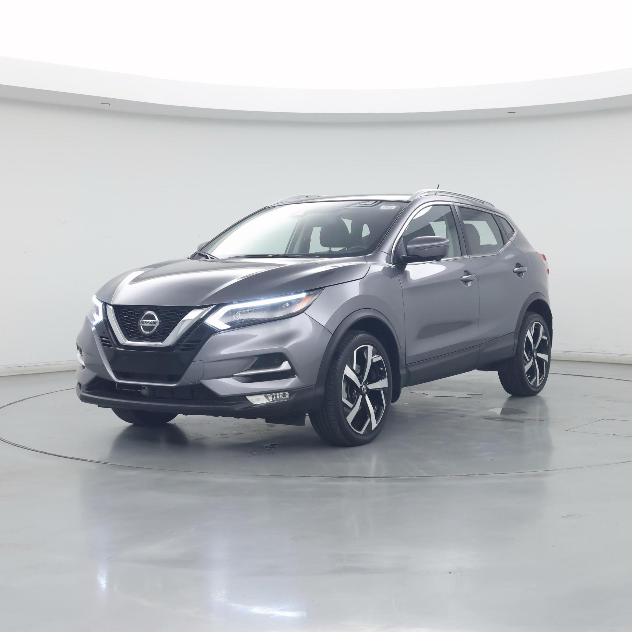 Thumbnail: 2020 Nissan Rogue Sport - 4