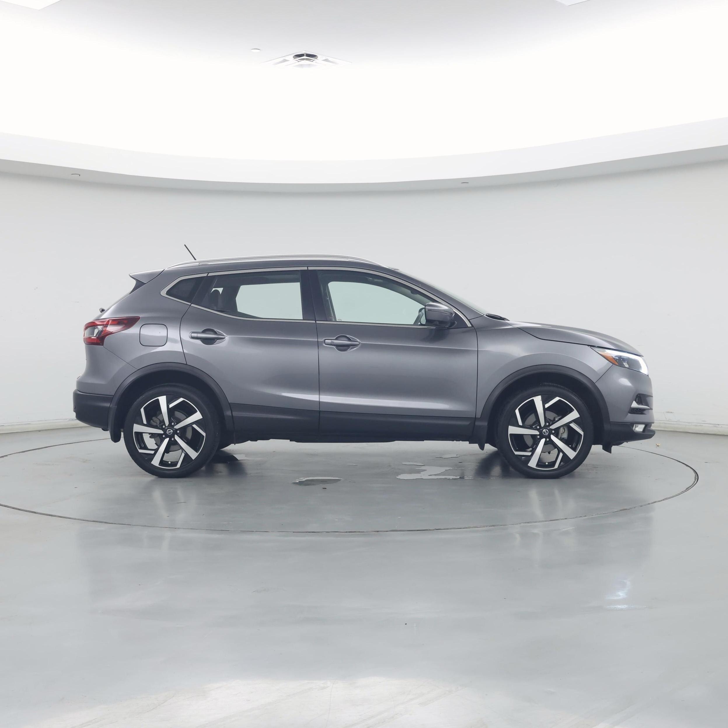Thumbnail: 2020 Nissan Rogue Sport - 7