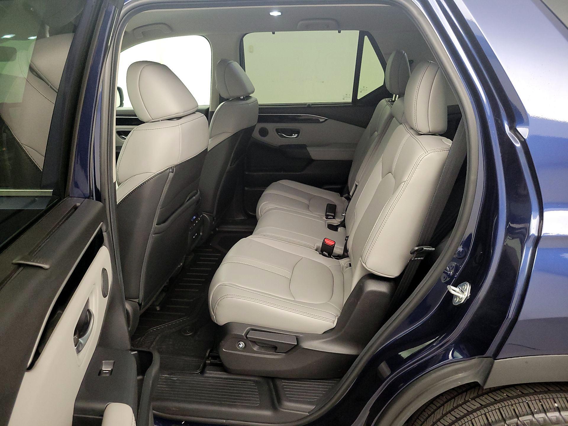 Thumbnail: 2025 Honda Pilot - 19
