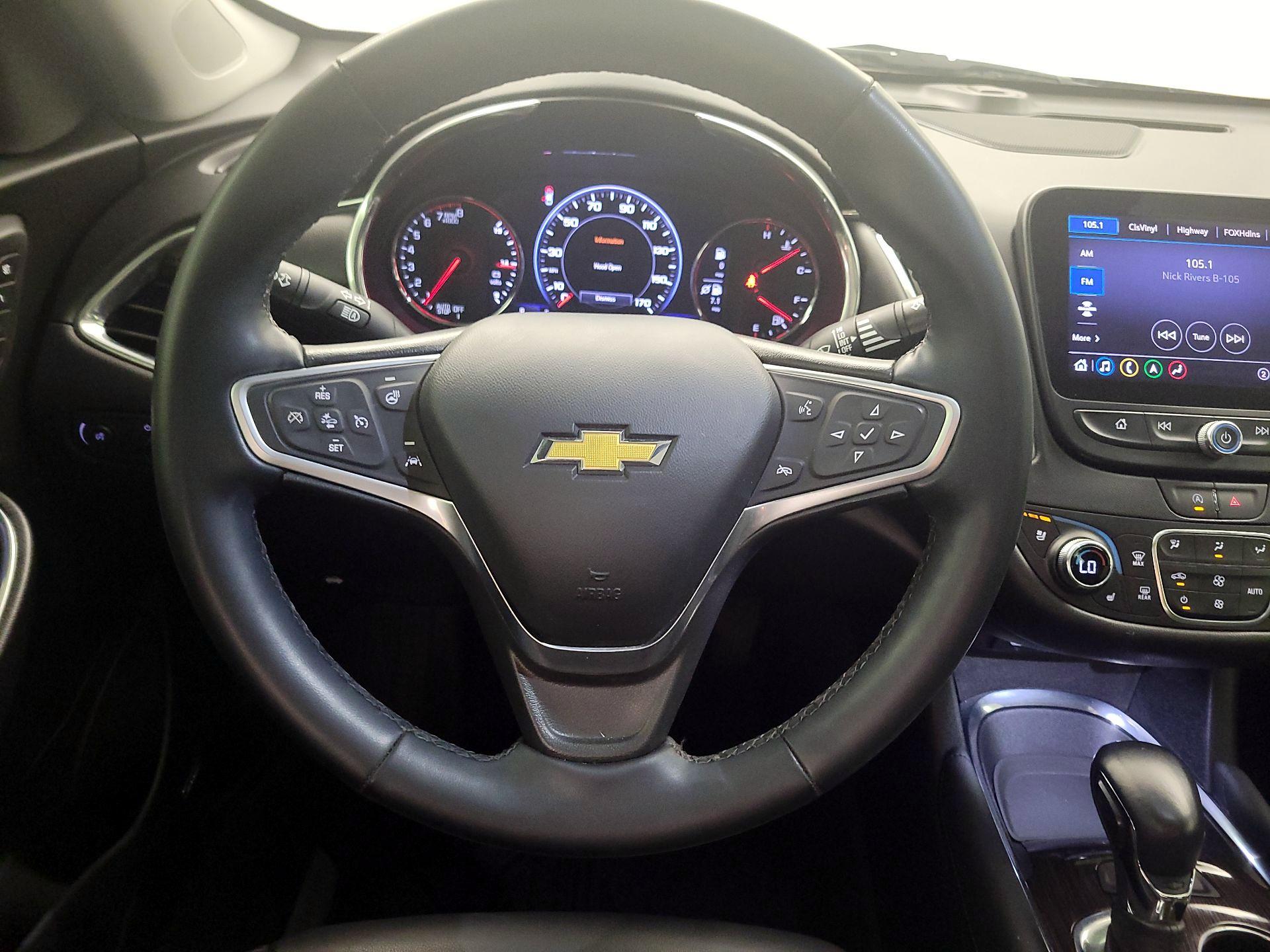 Thumbnail: 2023 Chevrolet Malibu - 10
