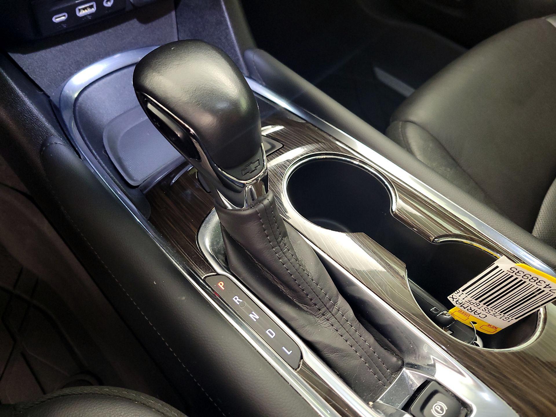 Thumbnail: 2023 Chevrolet Malibu - 18