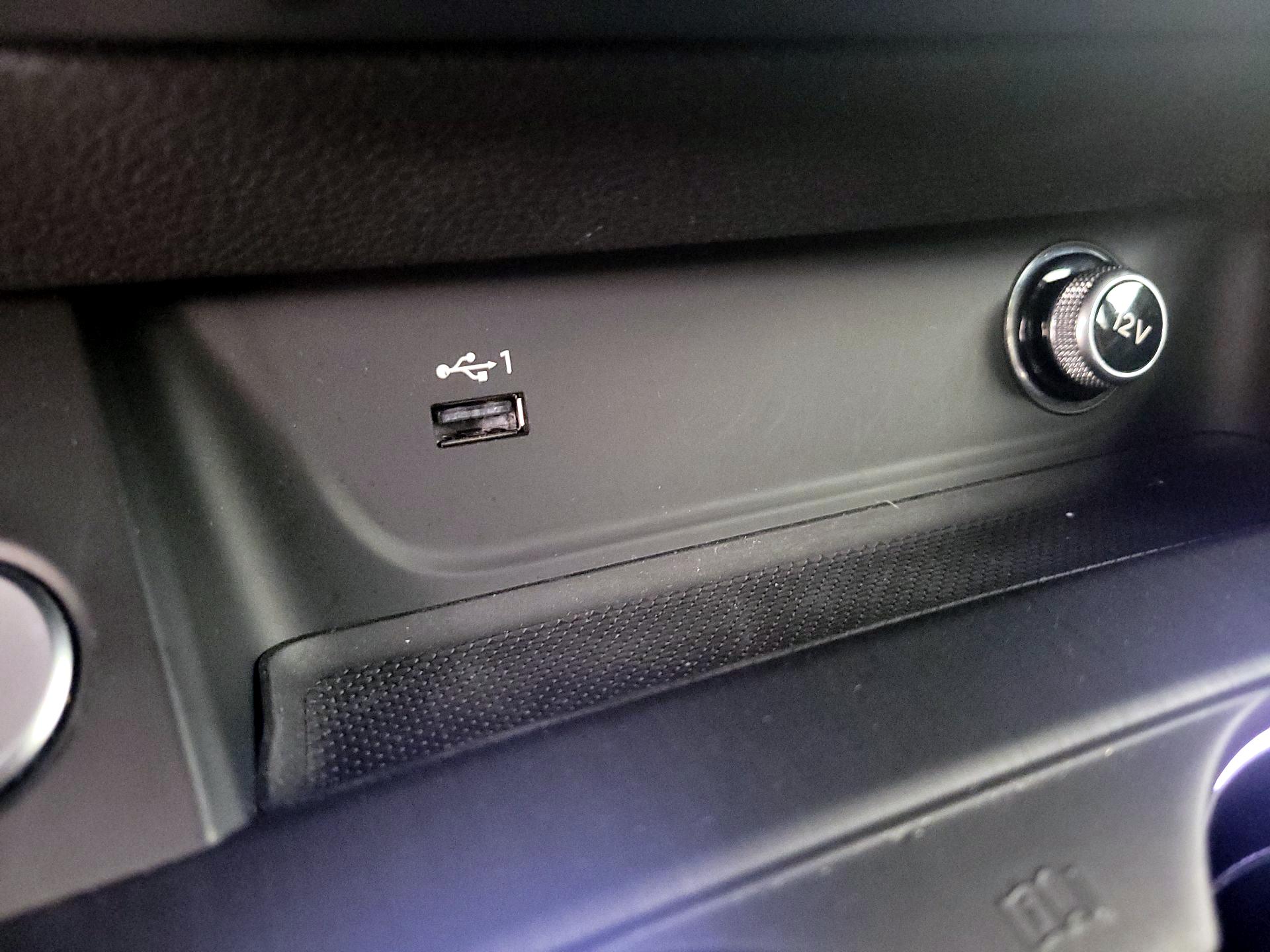 Thumbnail: 2019 Audi A4 - 19
