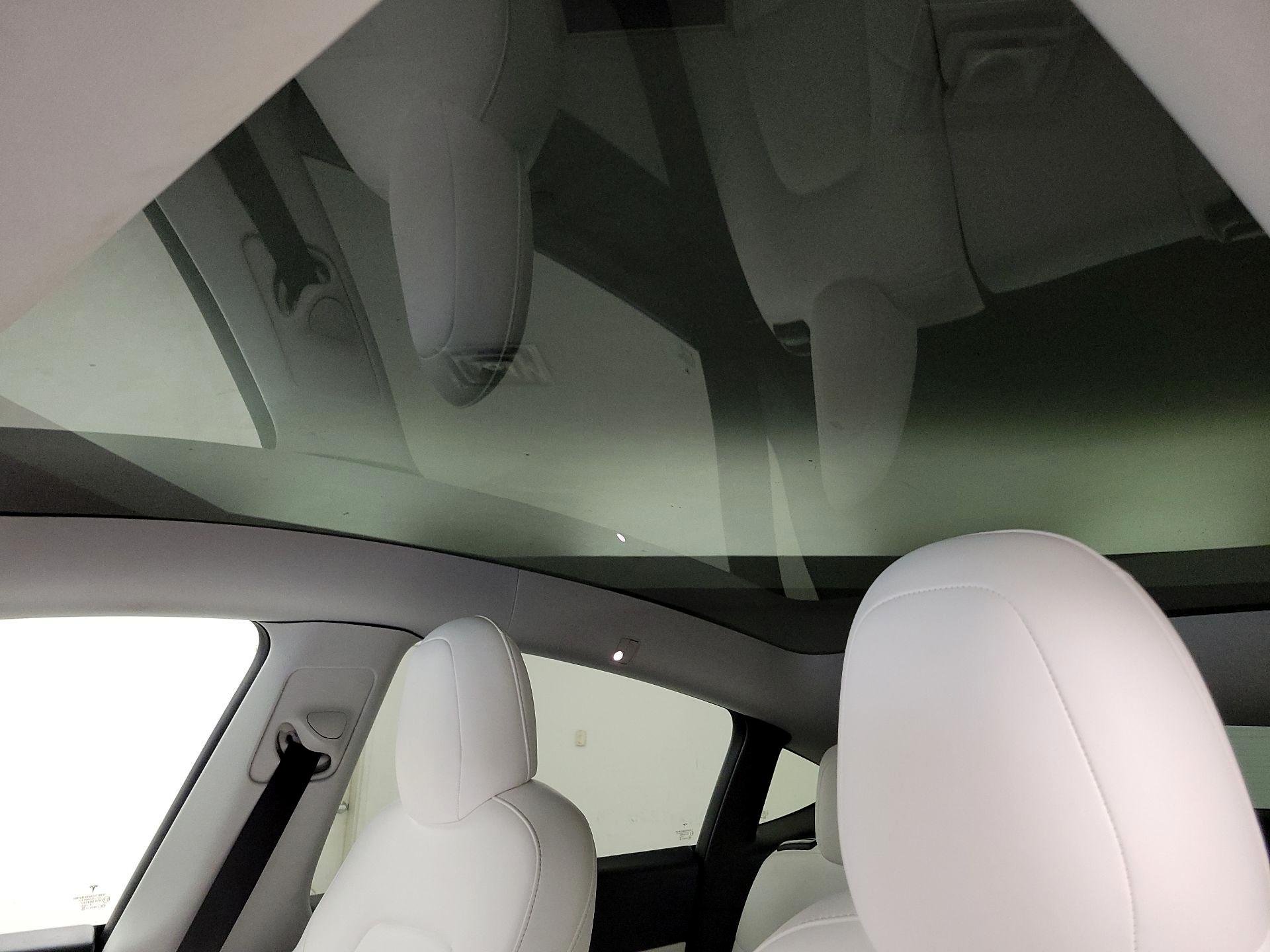 Thumbnail: 2020 Tesla Model Y - 18