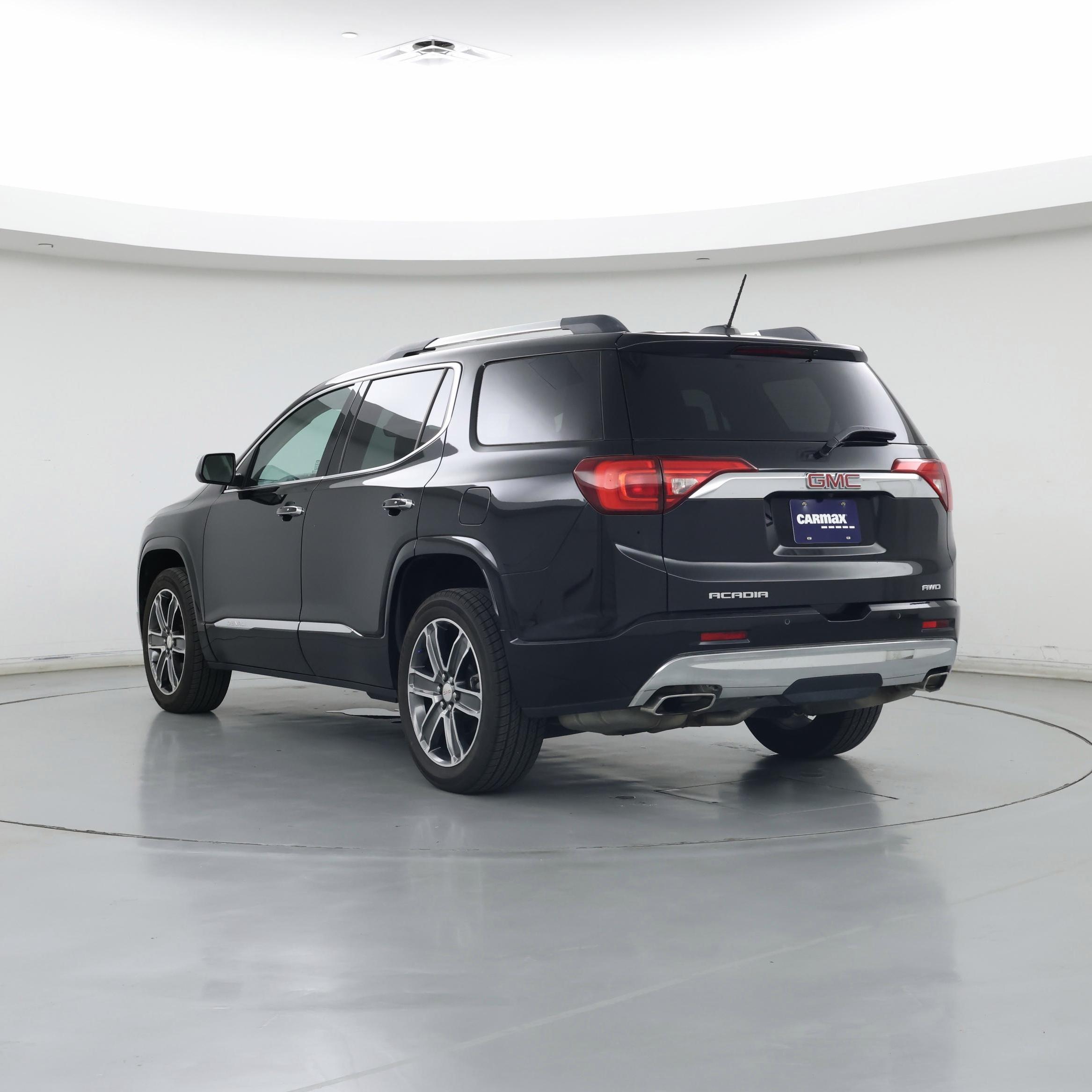 Thumbnail: 2019 GMC Acadia - 2