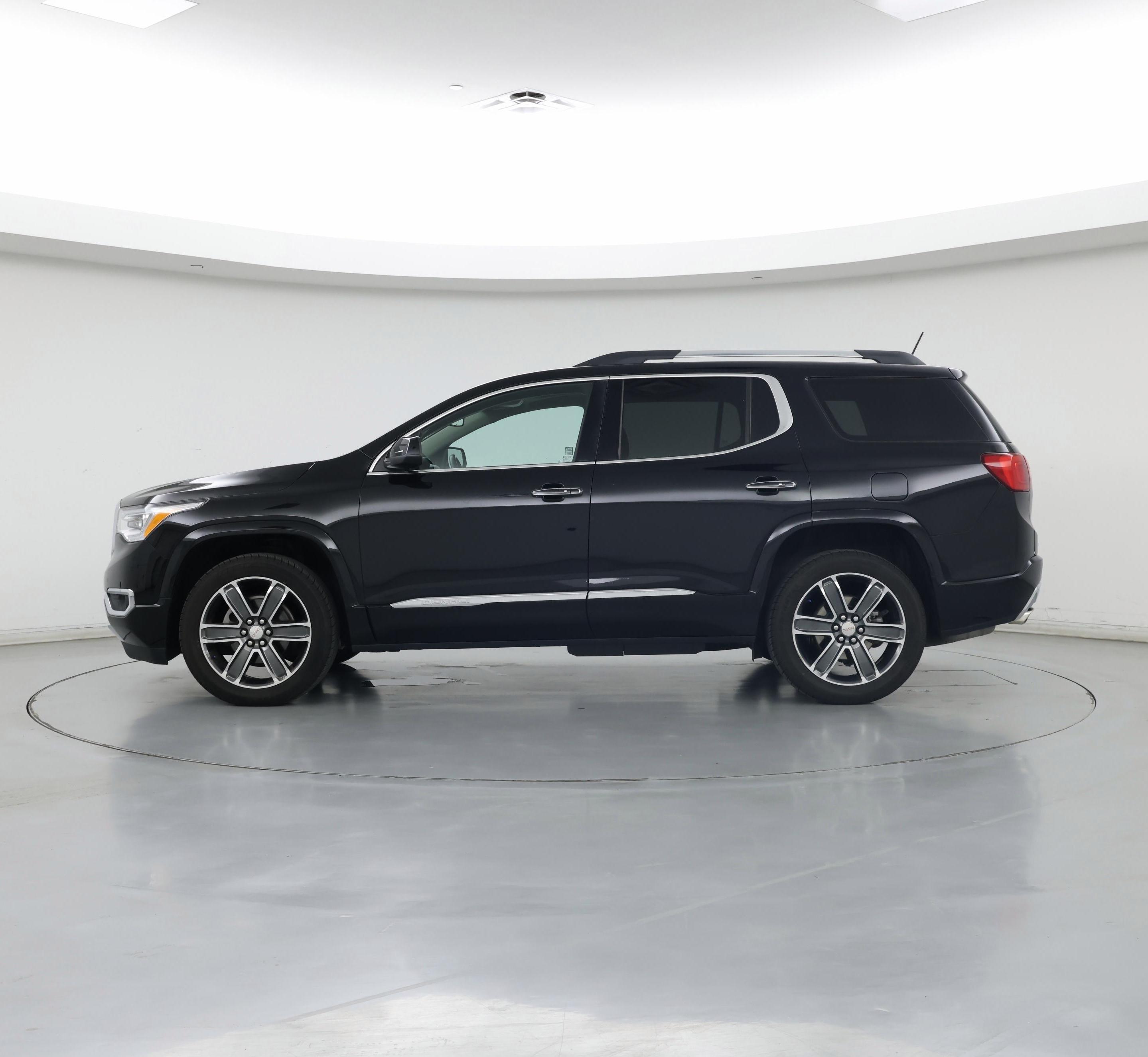 Thumbnail: 2019 GMC Acadia - 3