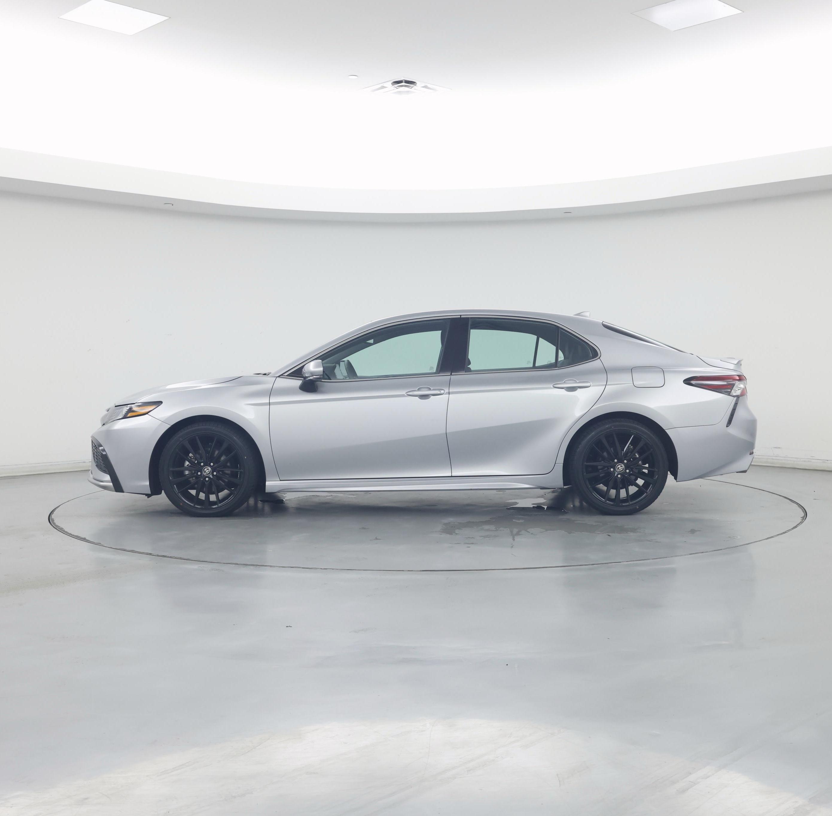 Thumbnail: 2024 Toyota Camry - 3