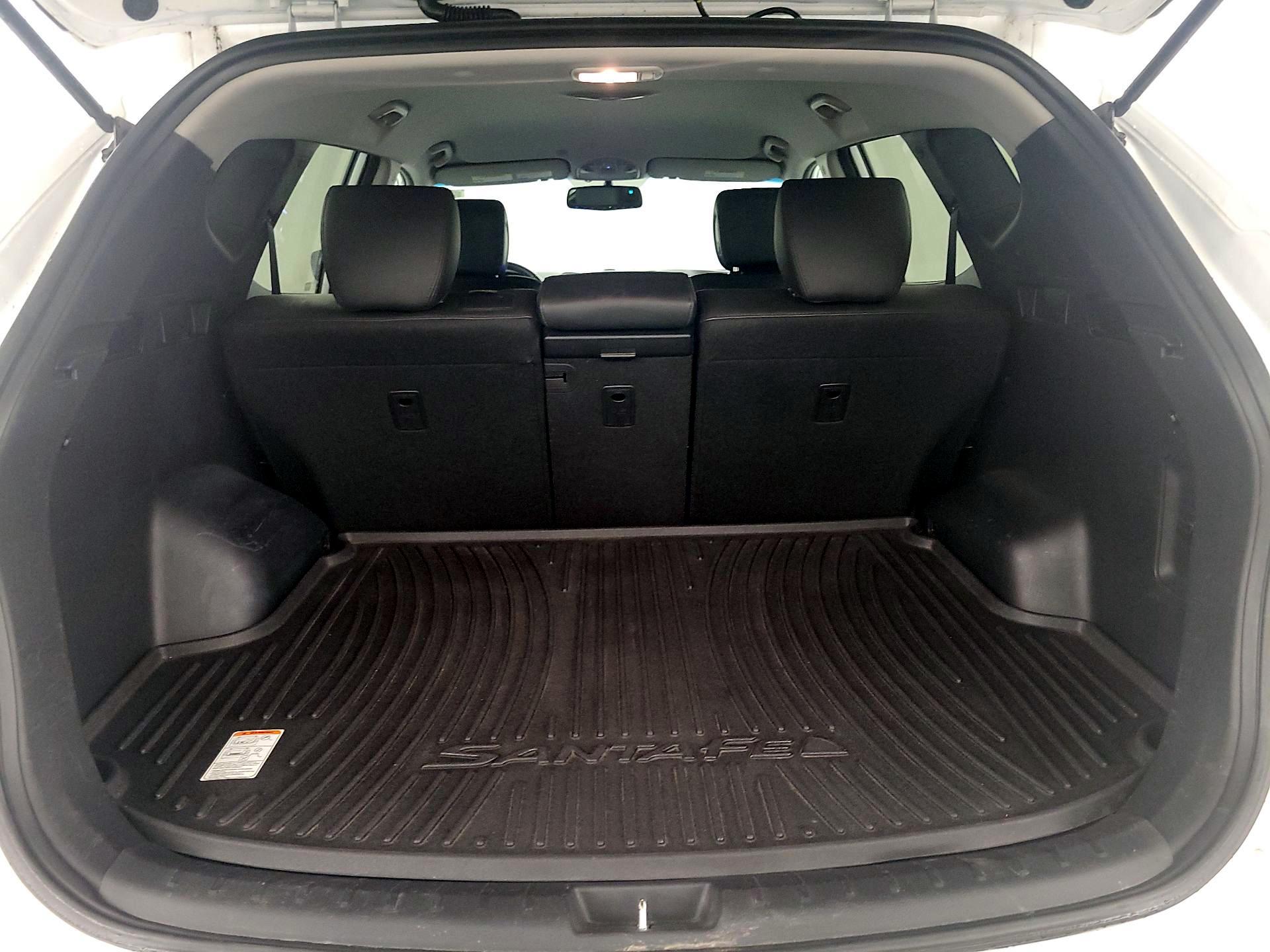 Thumbnail: 2013 Hyundai Santa Fe - 20