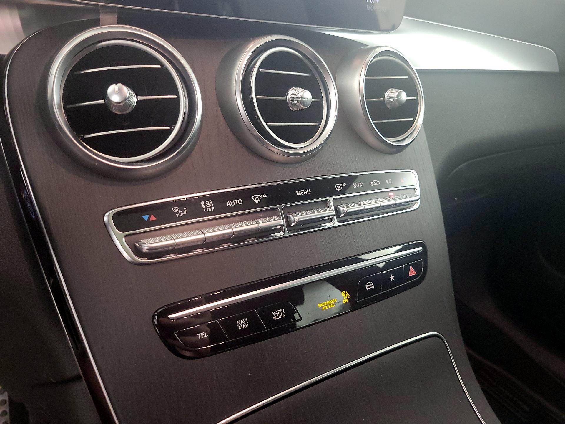 Thumbnail: 2020 Mercedes-Benz GLC - 17