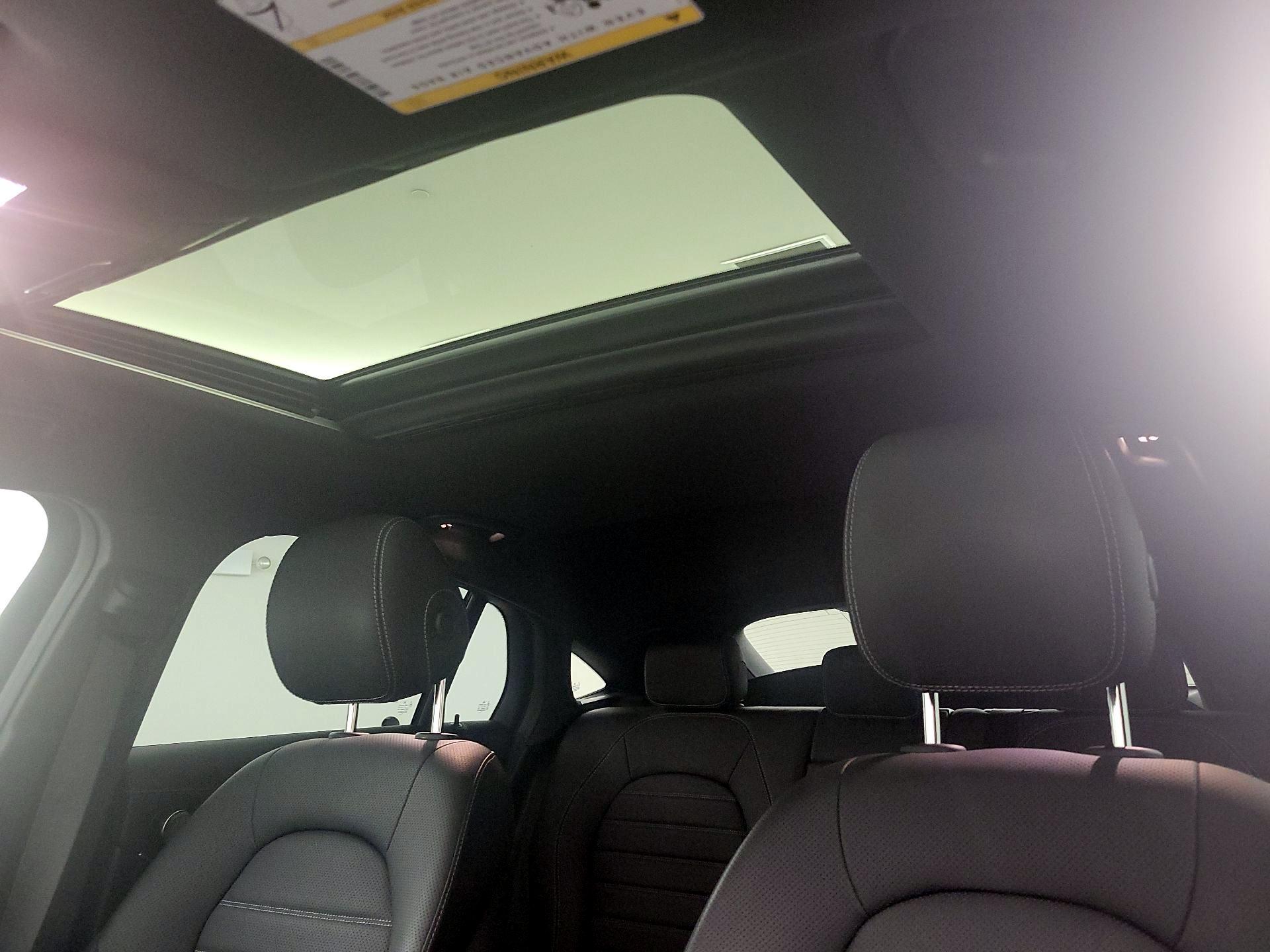 Thumbnail: 2020 Mercedes-Benz GLC - 19