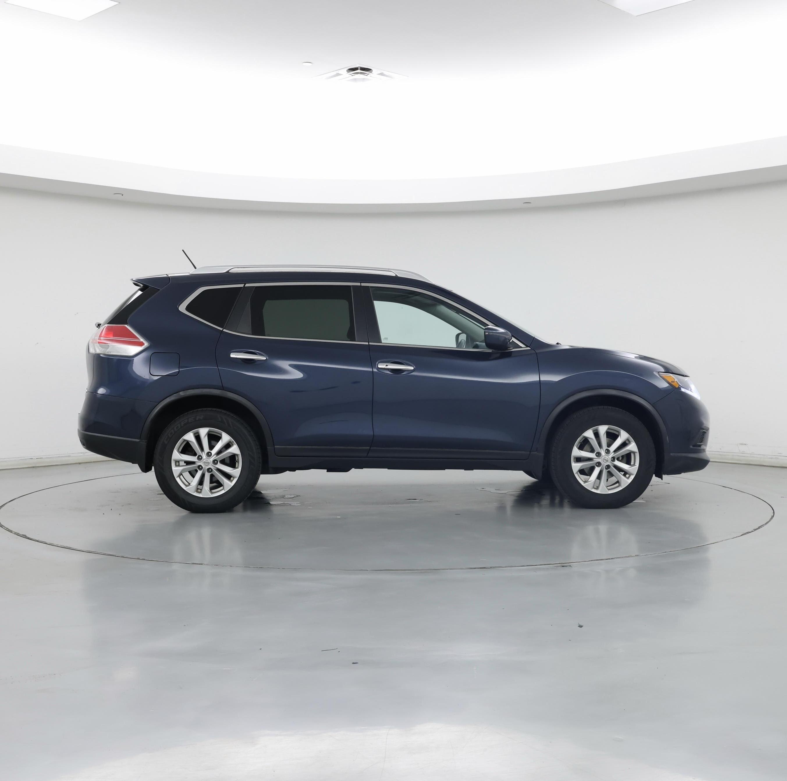 Thumbnail: 2016 Nissan Rogue - 7