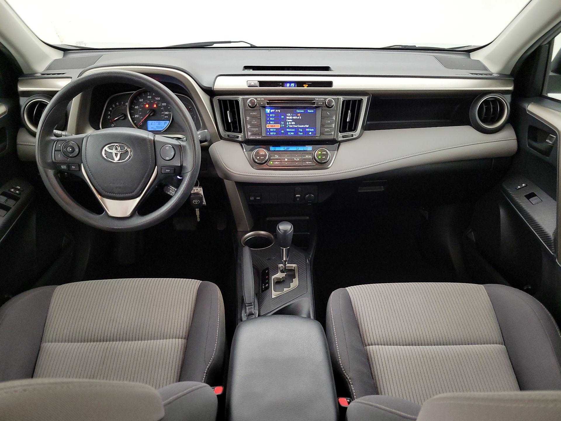 Thumbnail: 2013 Toyota RAV4 - 9