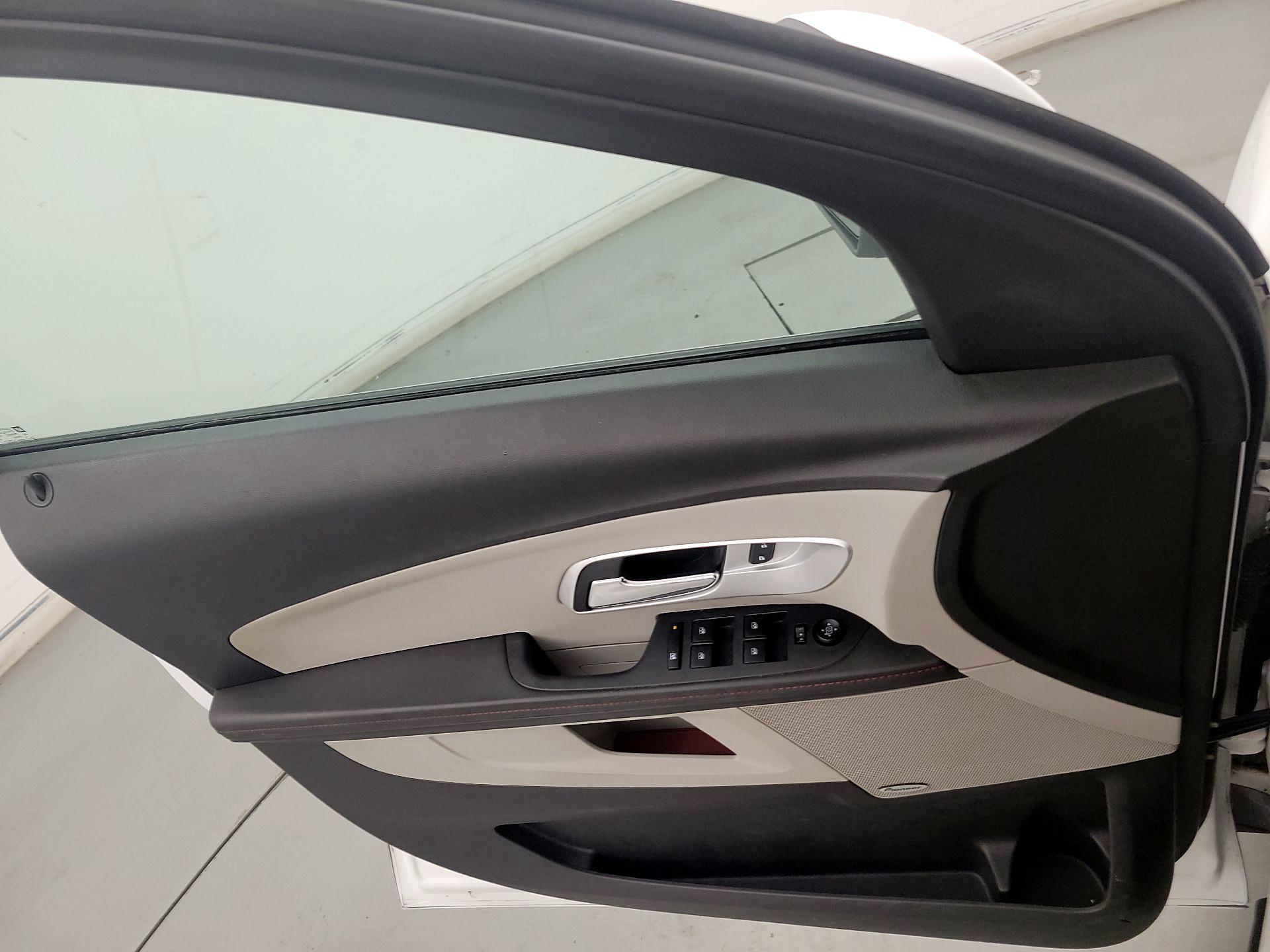 Thumbnail: 2013 Chevrolet Equinox - 12