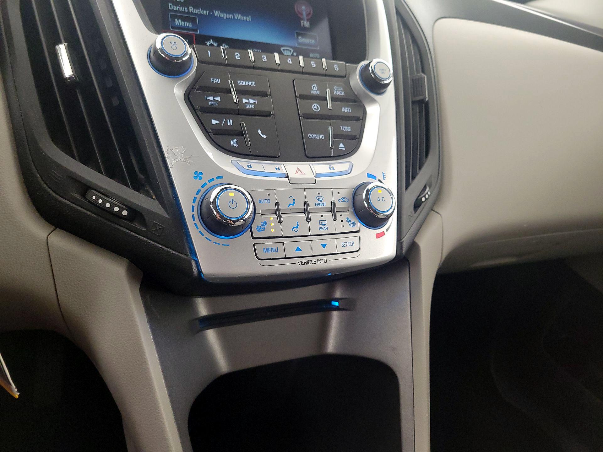 Thumbnail: 2013 Chevrolet Equinox - 15