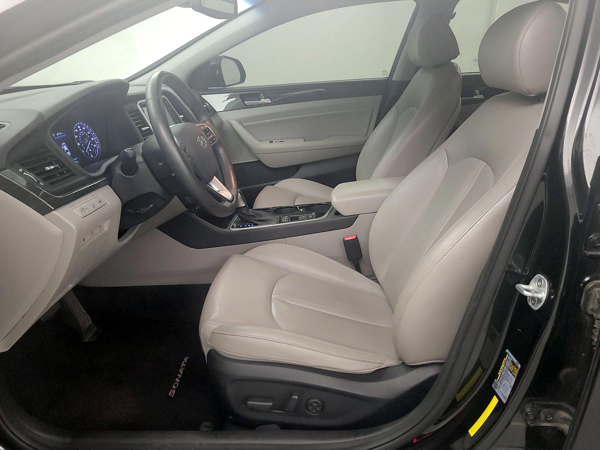Thumbnail: 2019 Hyundai Sonata - 11