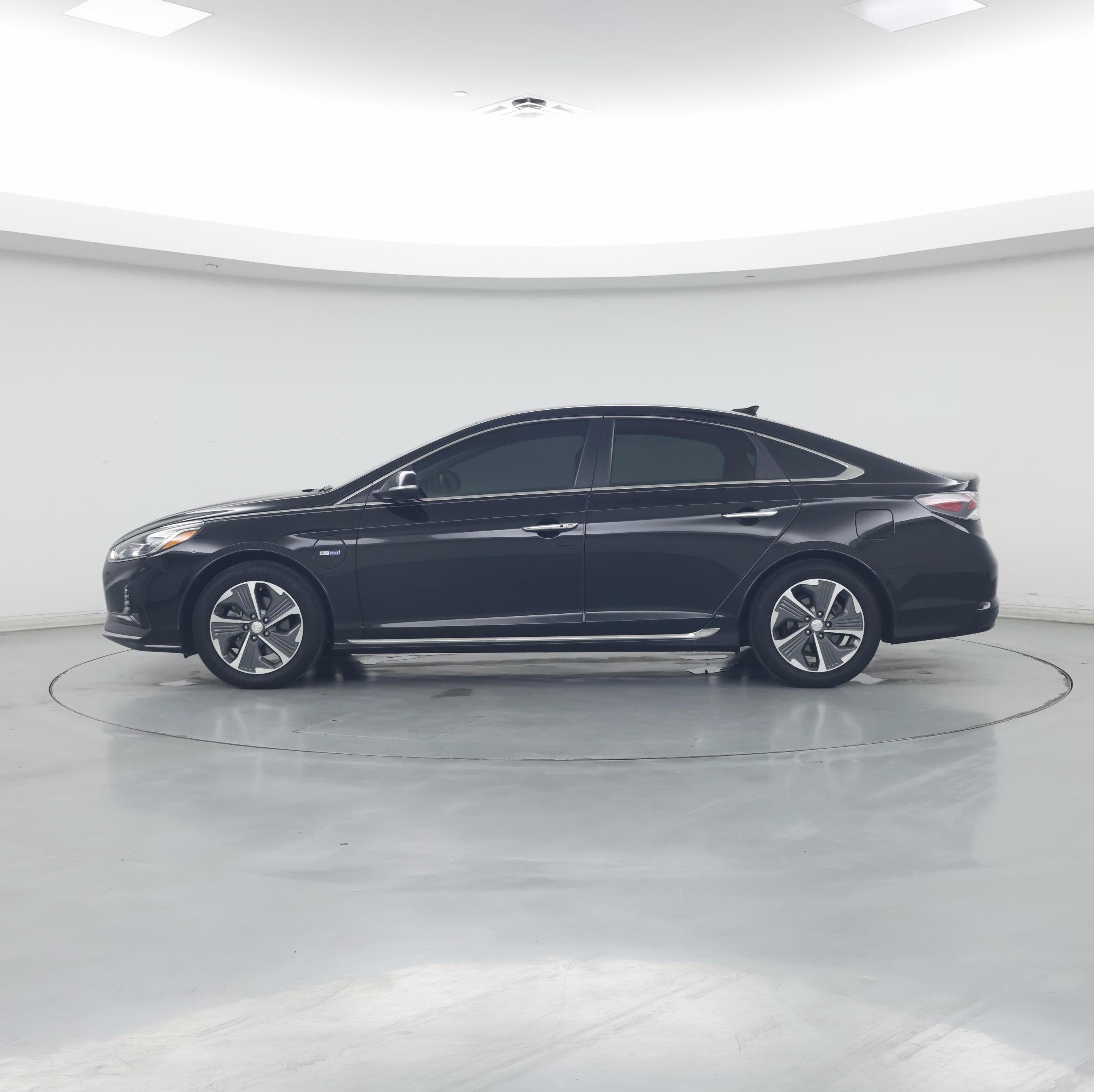 Thumbnail: 2019 Hyundai Sonata - 3