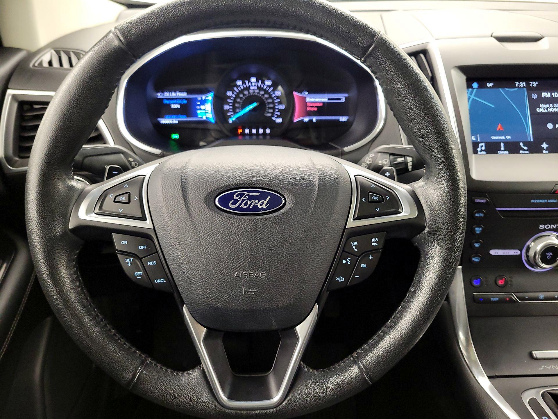 Thumbnail: 2017 Ford Edge - 10