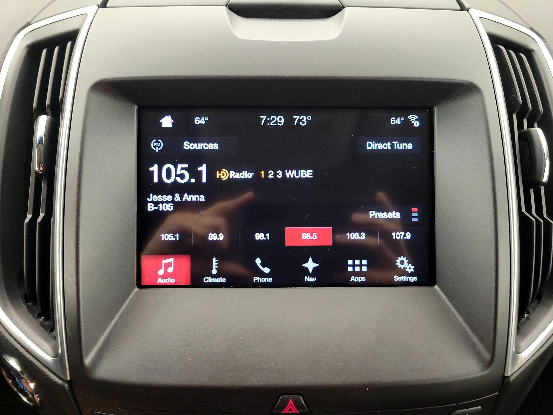 Thumbnail: 2017 Ford Edge - 16