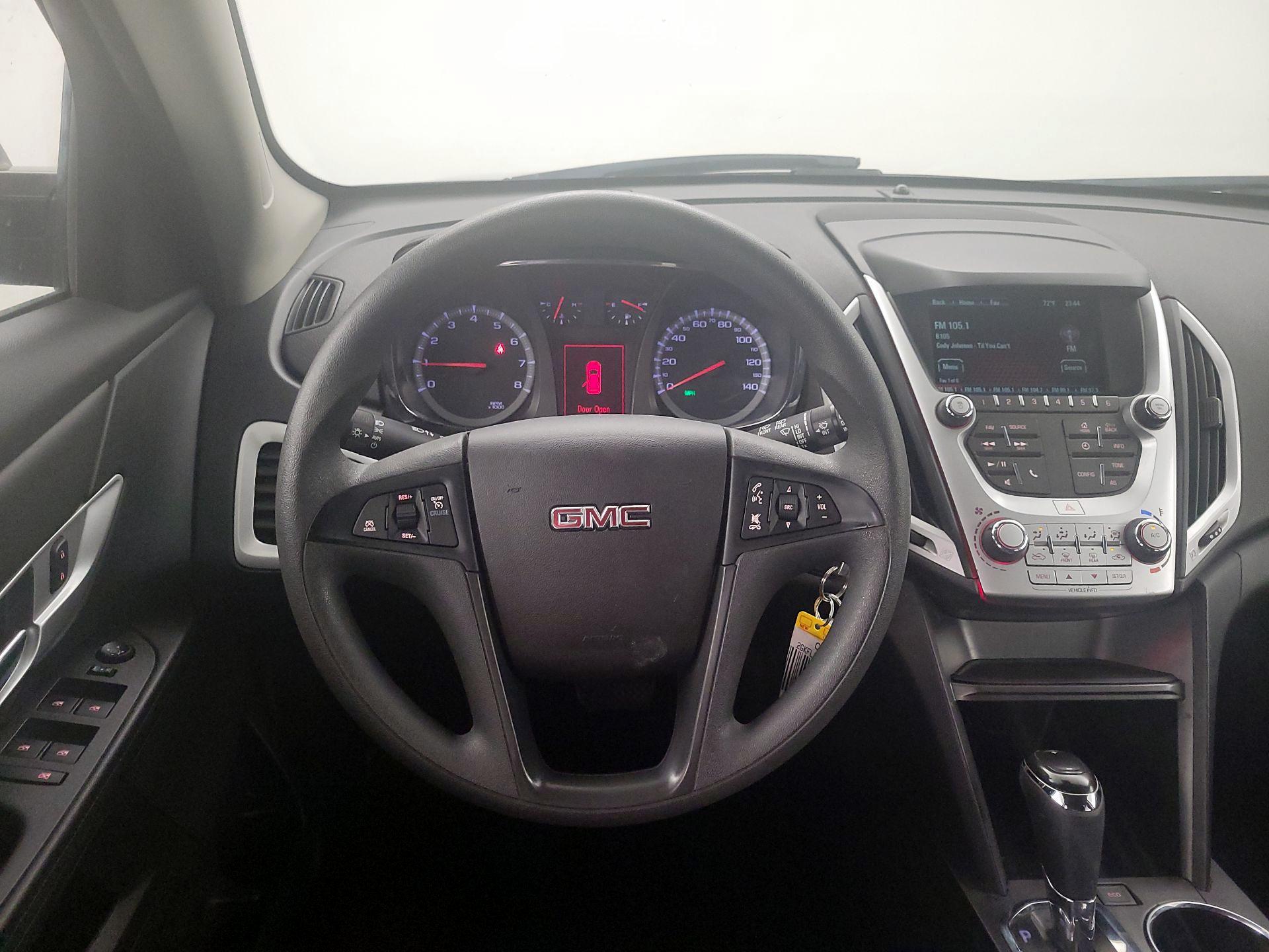 Thumbnail: 2017 GMC Terrain - 10