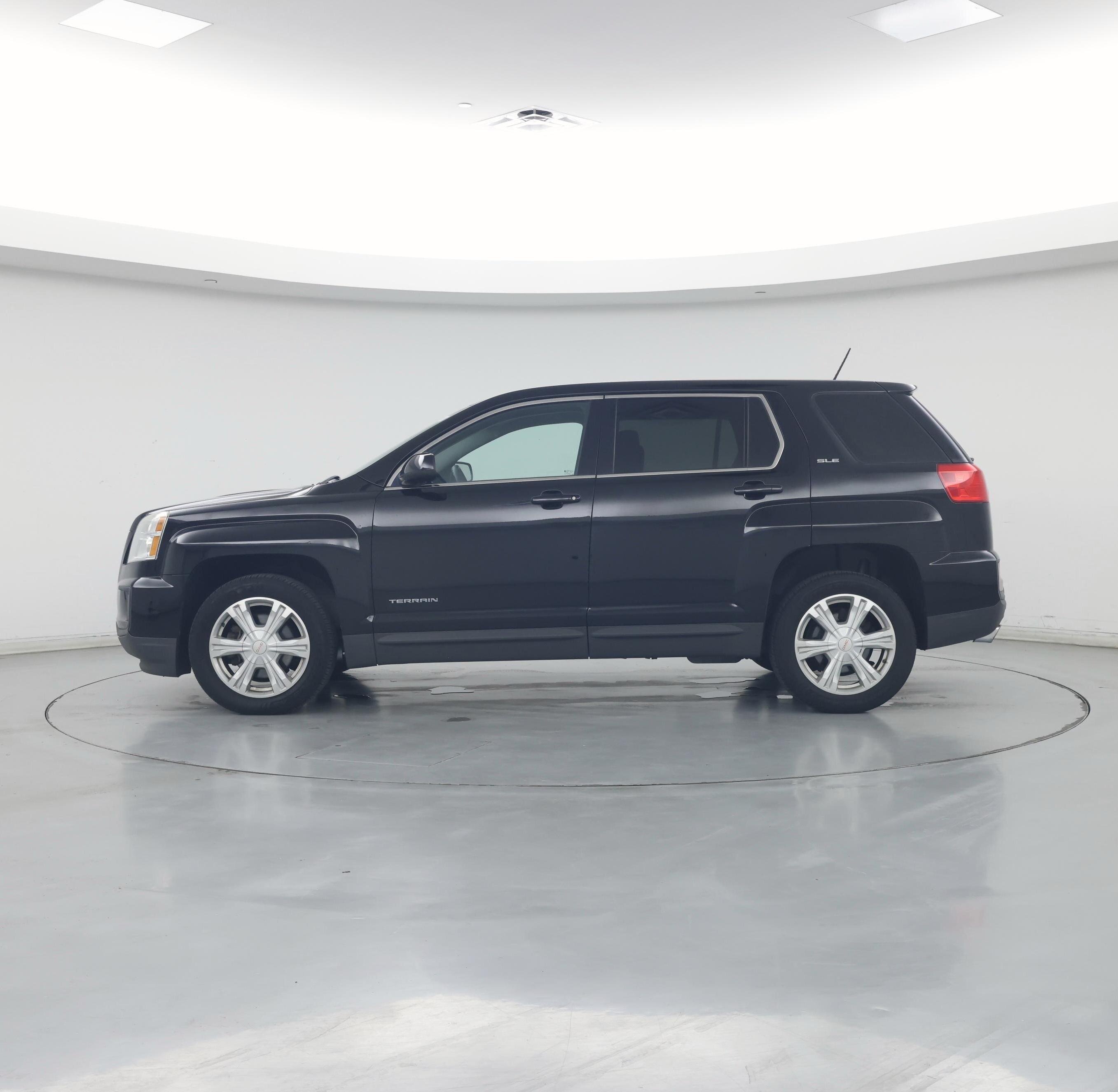 Thumbnail: 2017 GMC Terrain - 3