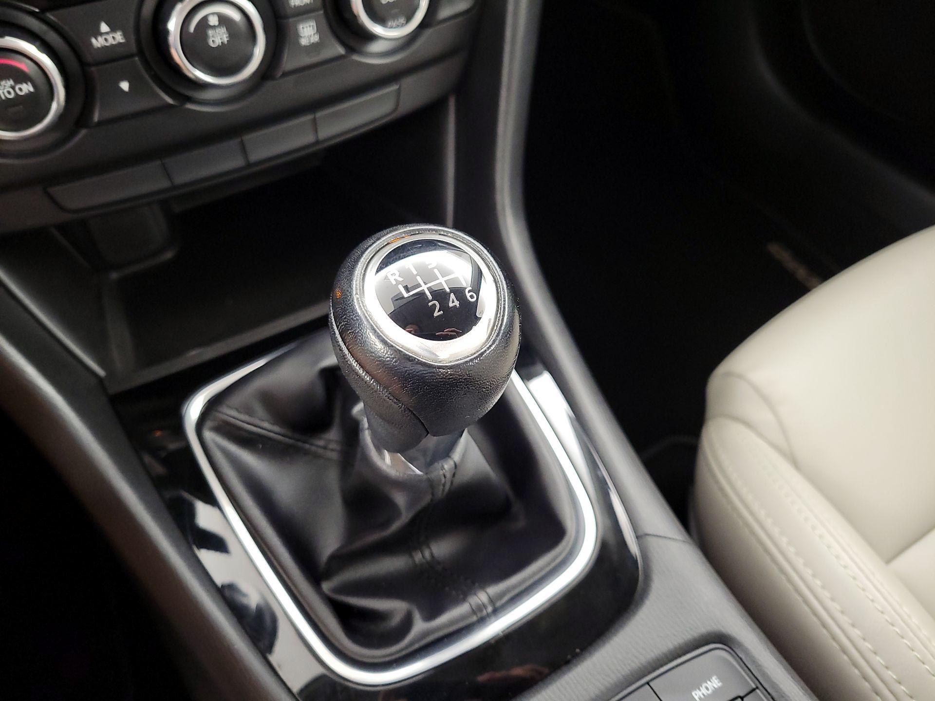 Thumbnail: 2015 Mazda Mazda6 - 17