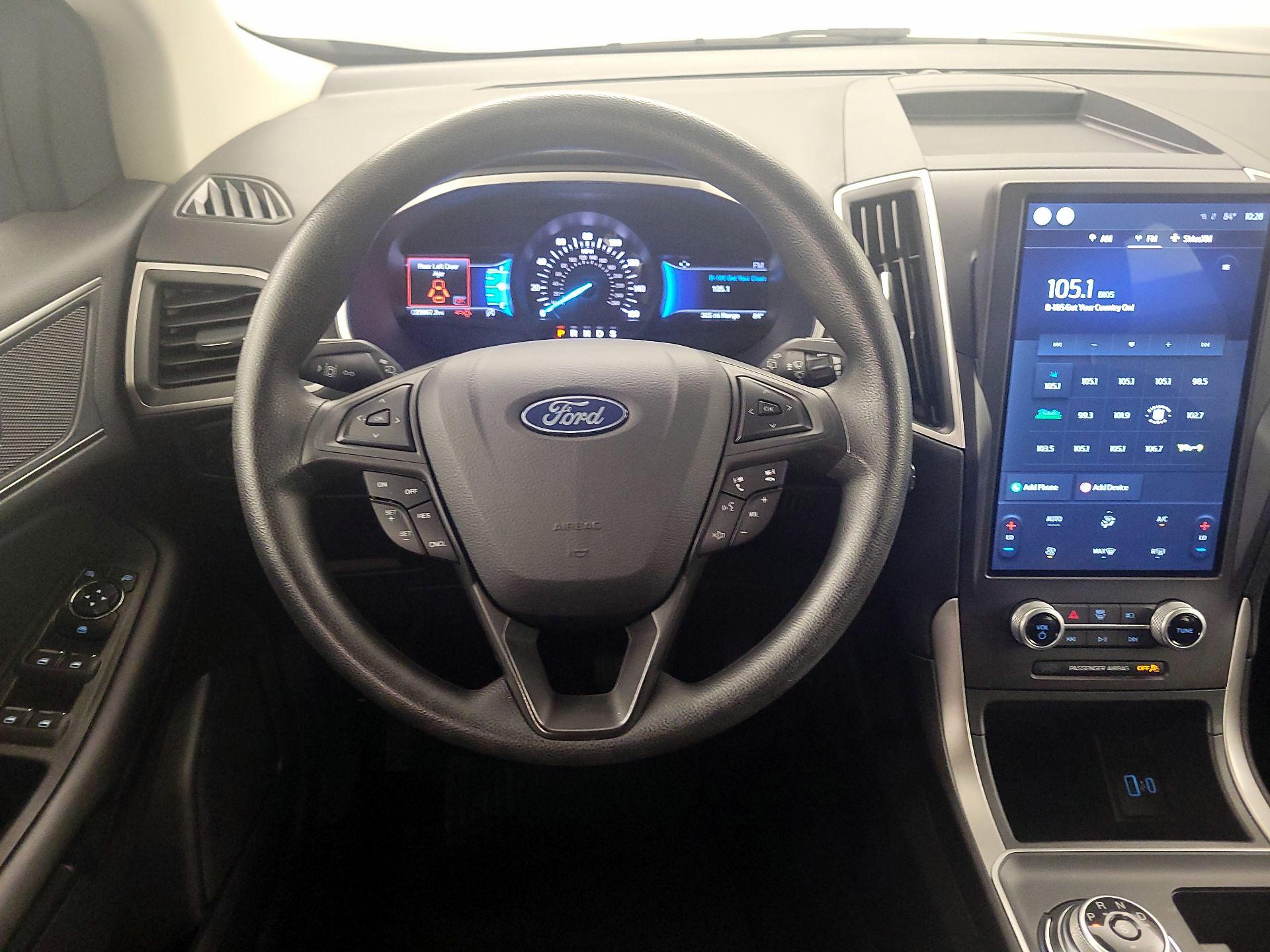 Thumbnail: 2021 Ford Edge - 10