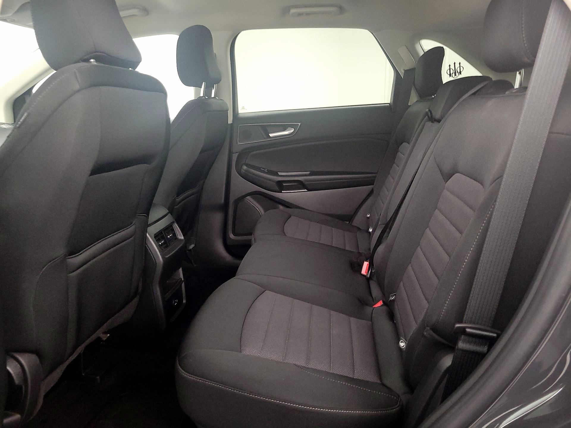 Thumbnail: 2021 Ford Edge - 19