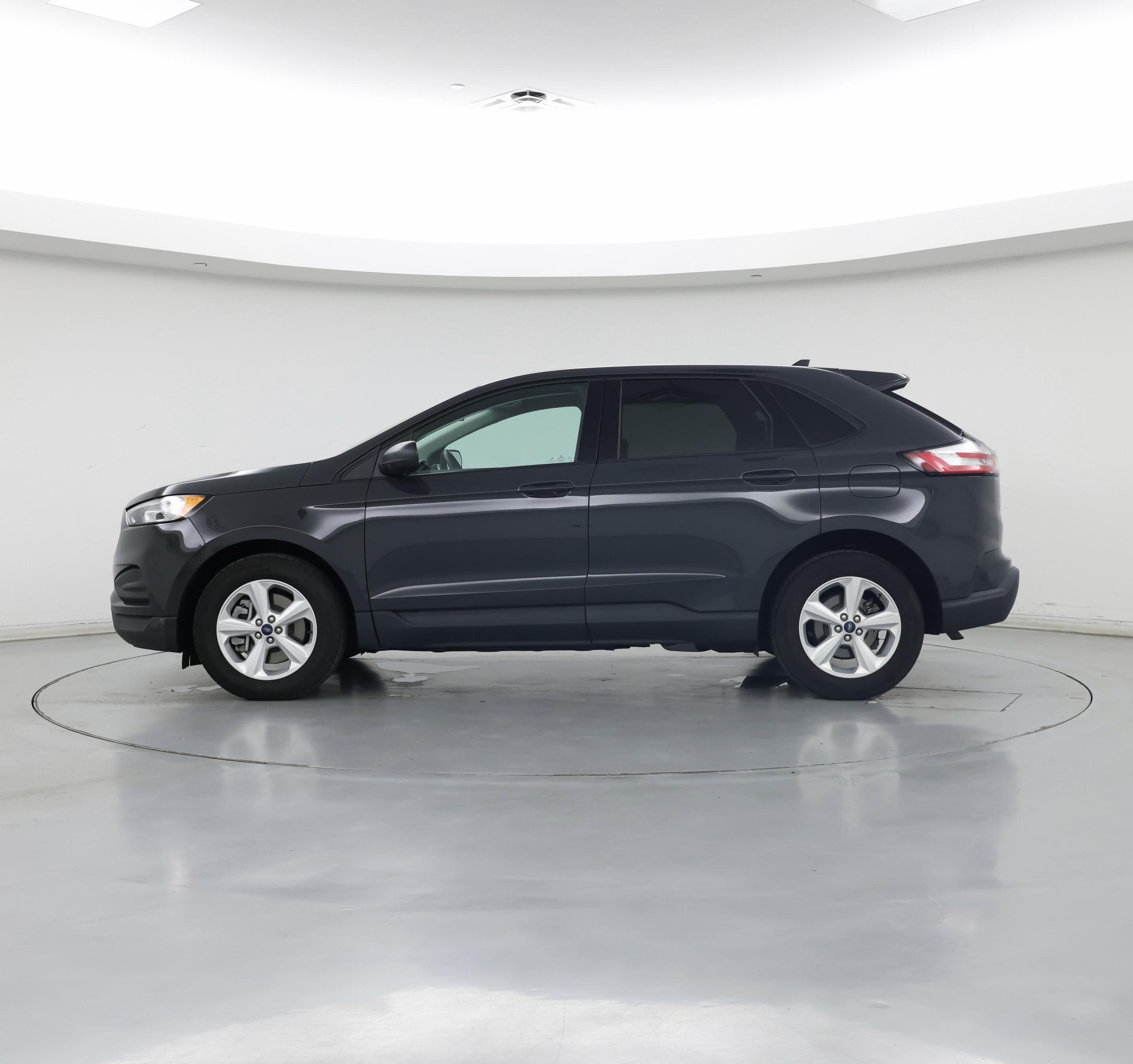 Thumbnail: 2021 Ford Edge - 3