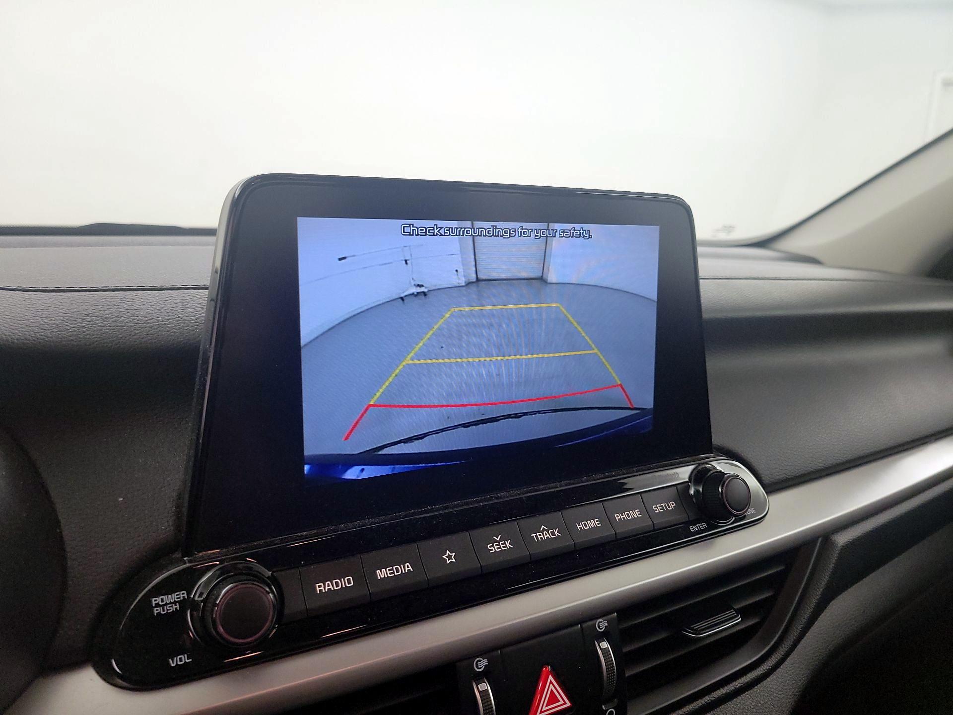 Thumbnail: 2021 Kia Forte - 14
