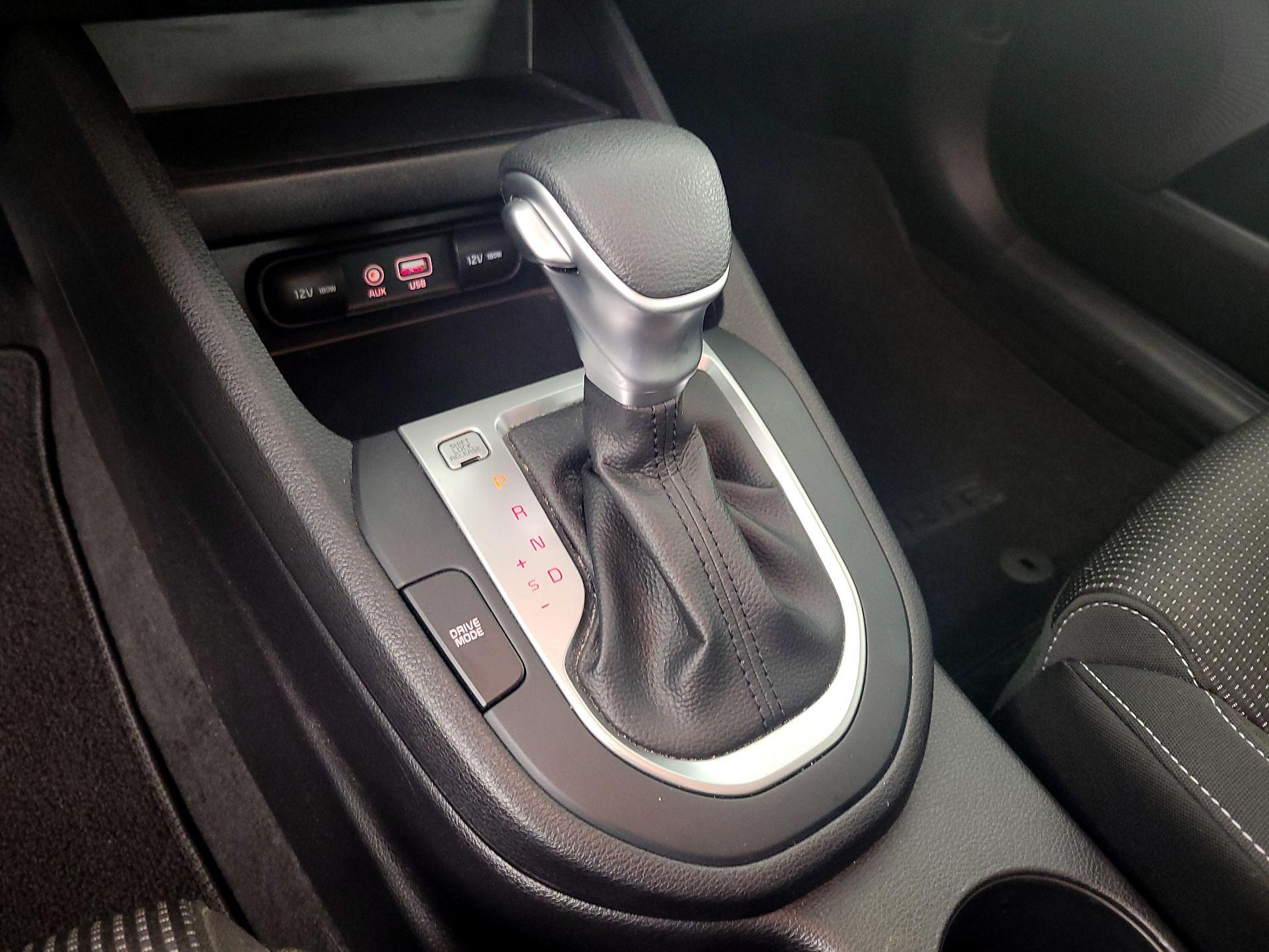 Thumbnail: 2021 Kia Forte - 17
