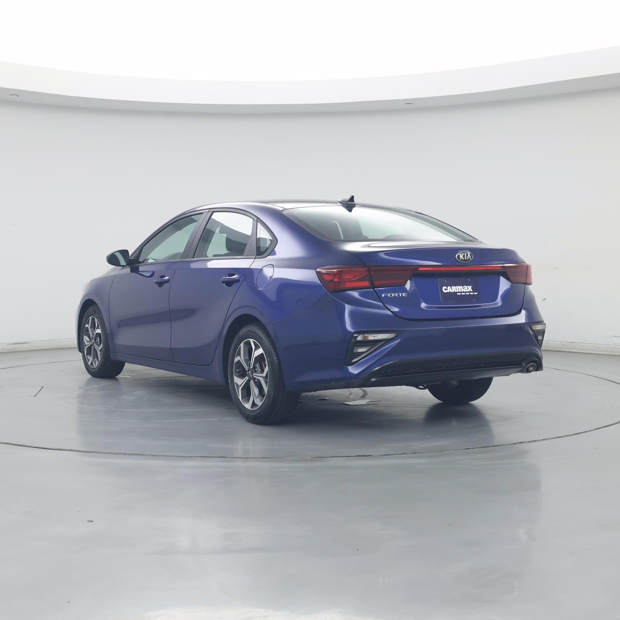 Thumbnail: 2021 Kia Forte - 2