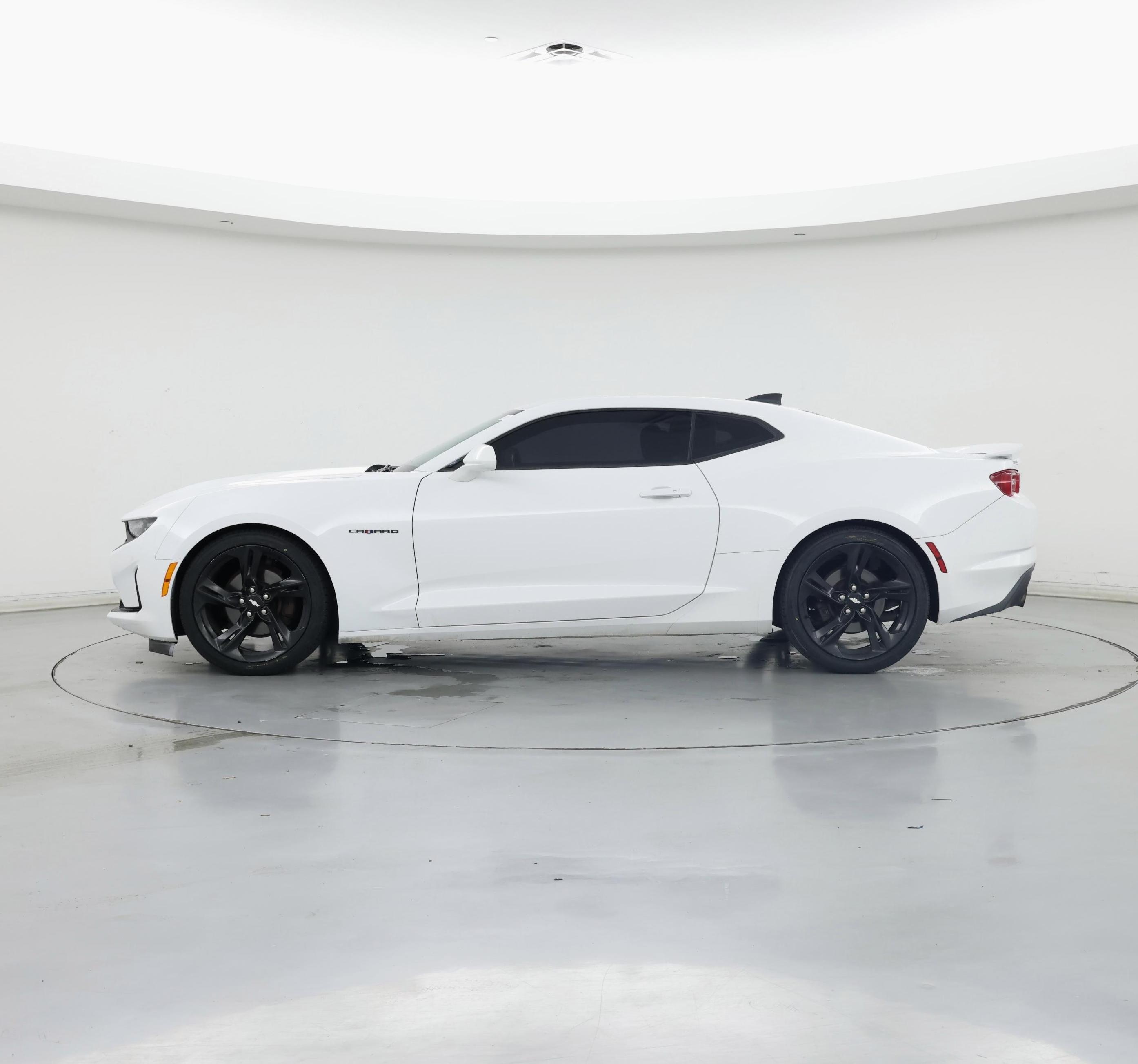 Thumbnail: 2019 Chevrolet Camaro - 3