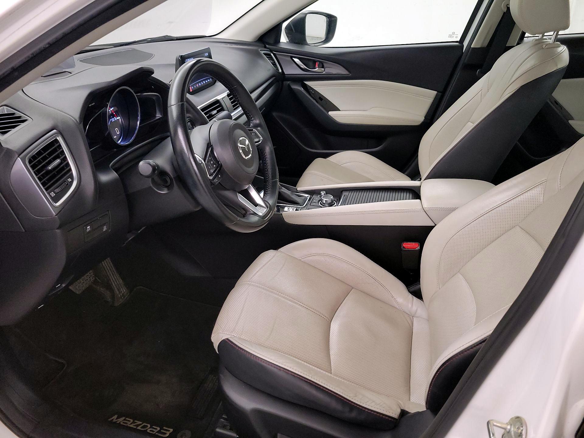 Thumbnail: 2018 Mazda Mazda3 - 11