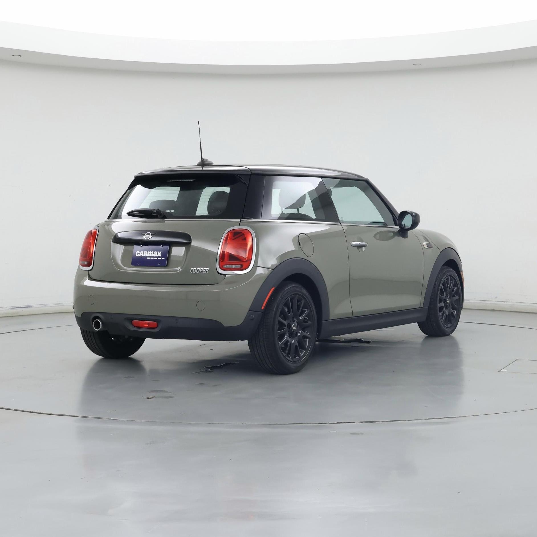 Thumbnail: 2021 MINI Cooper Hardtop - 8