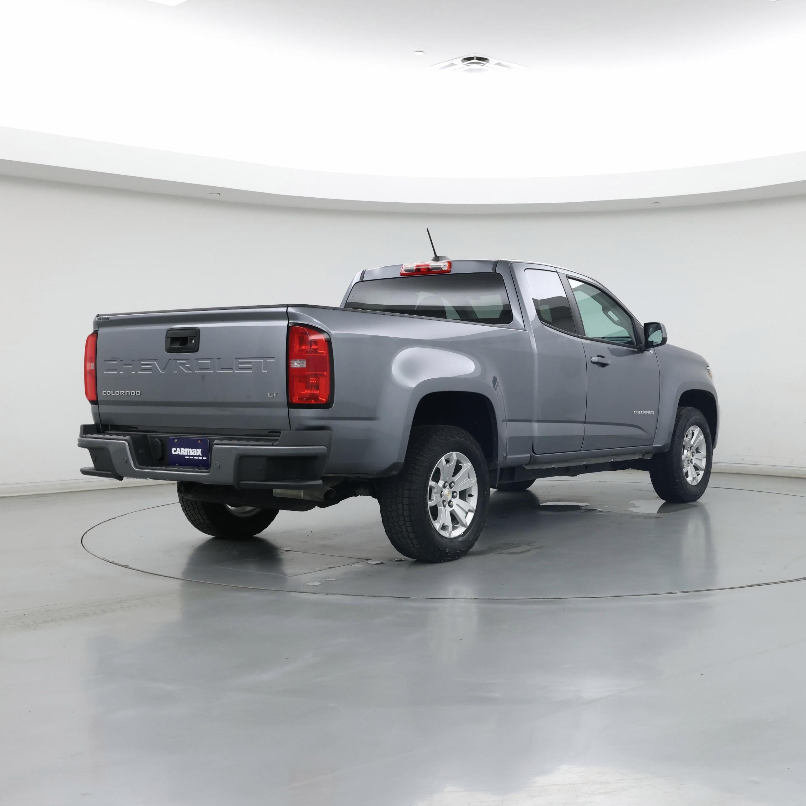 Thumbnail: 2022 Chevrolet Colorado - 8
