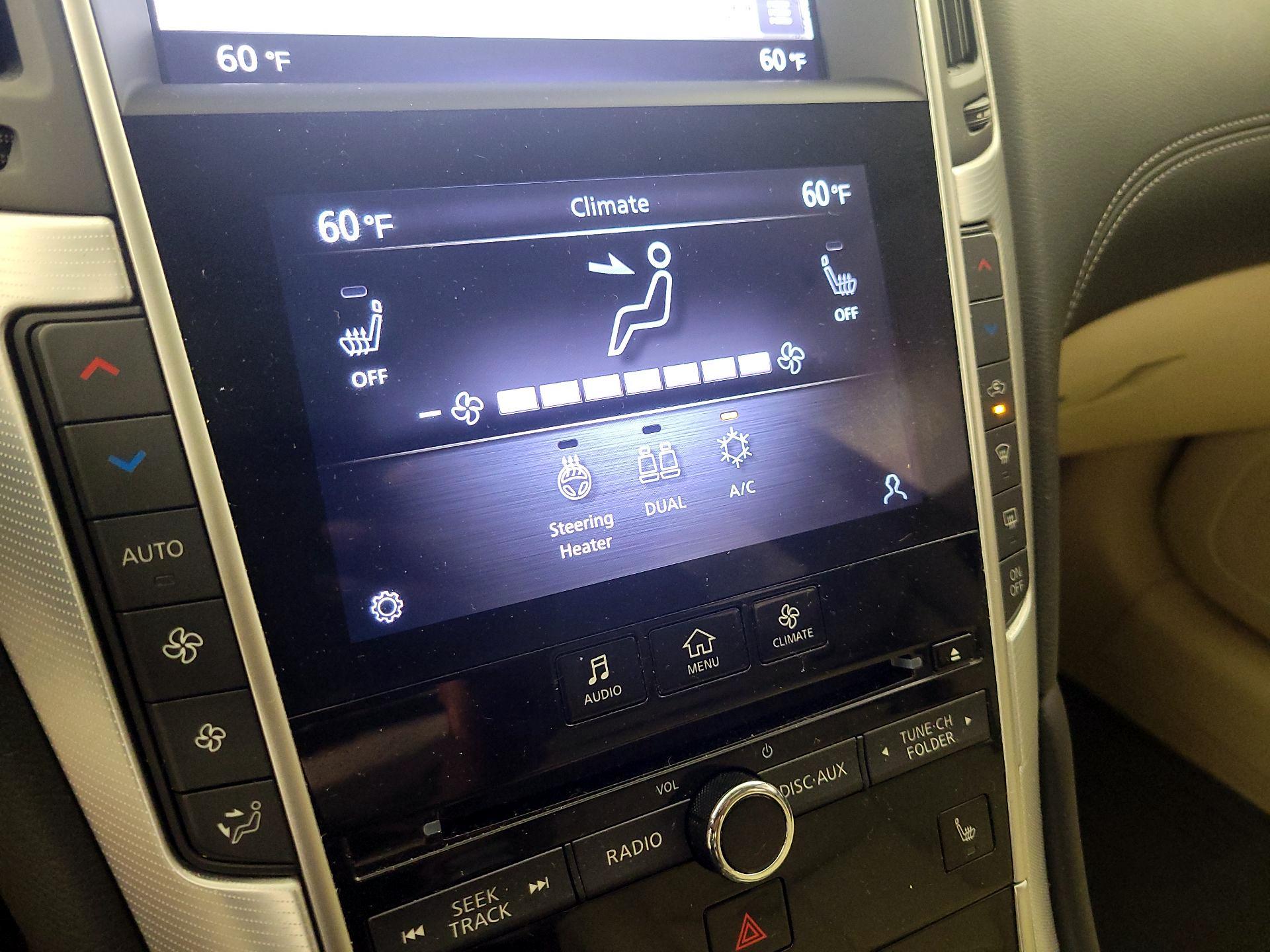 Thumbnail: 2020 INFINITI Q50 - 17