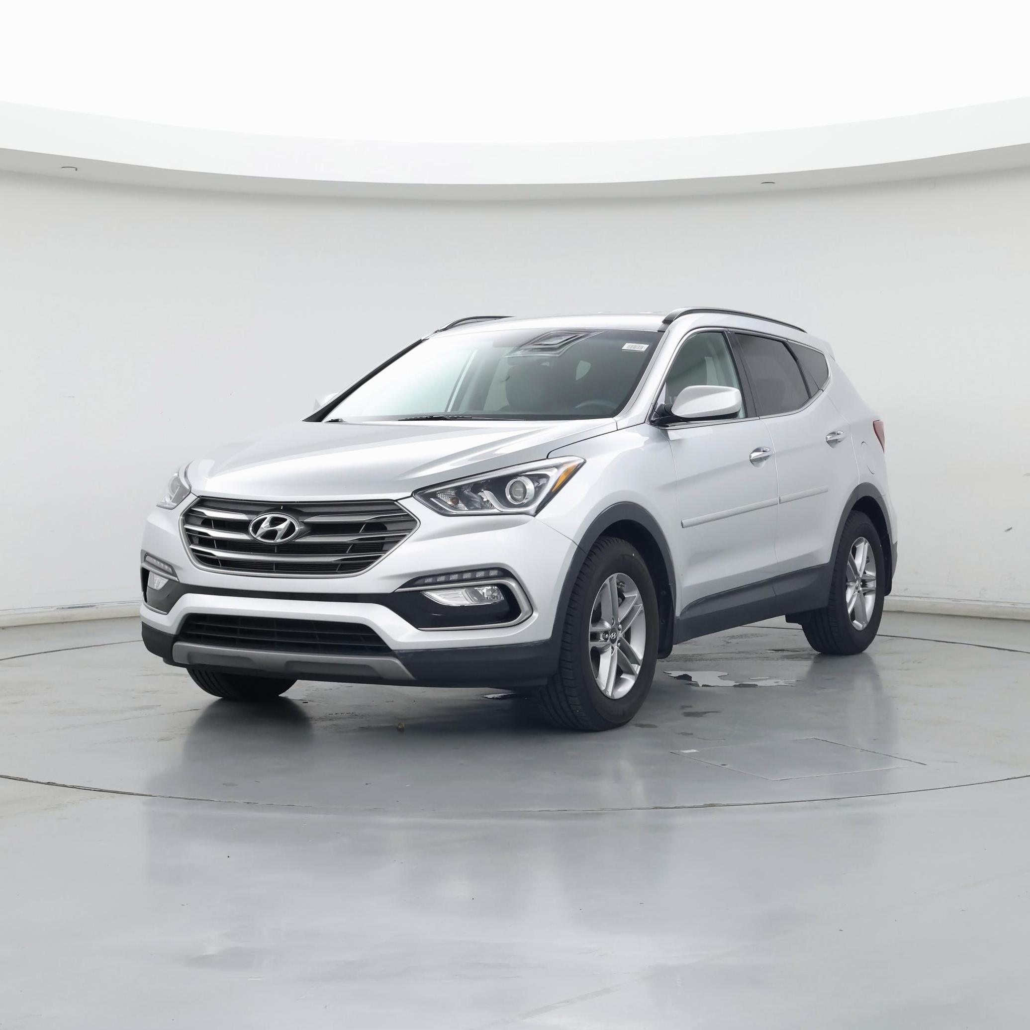 Thumbnail: 2017 Hyundai Santa Fe - 4