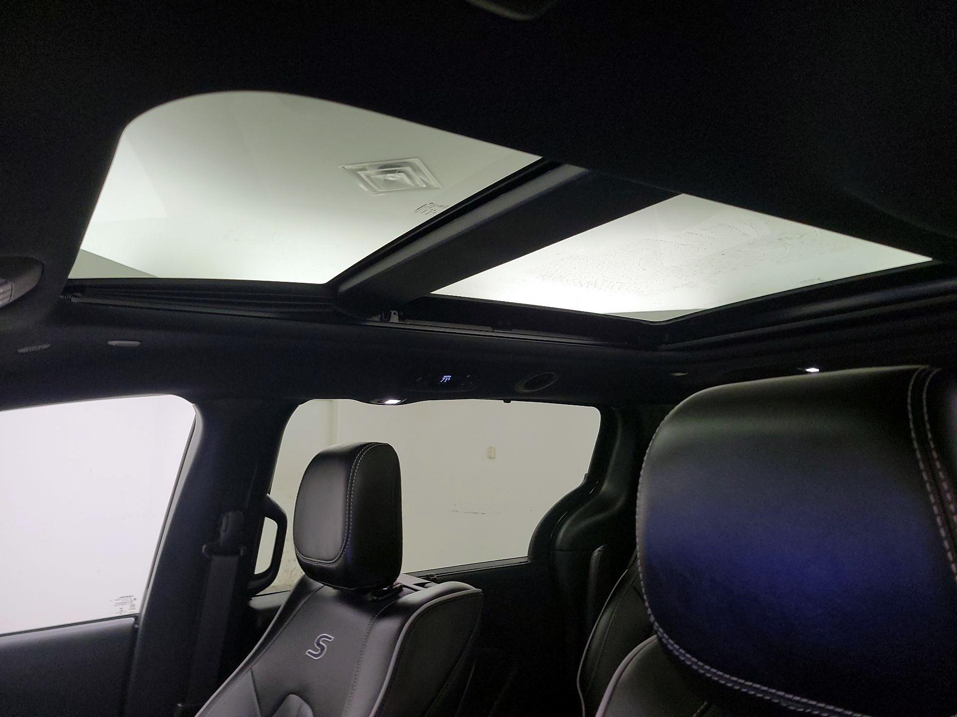 Thumbnail: 2022 Chrysler Pacifica - 19