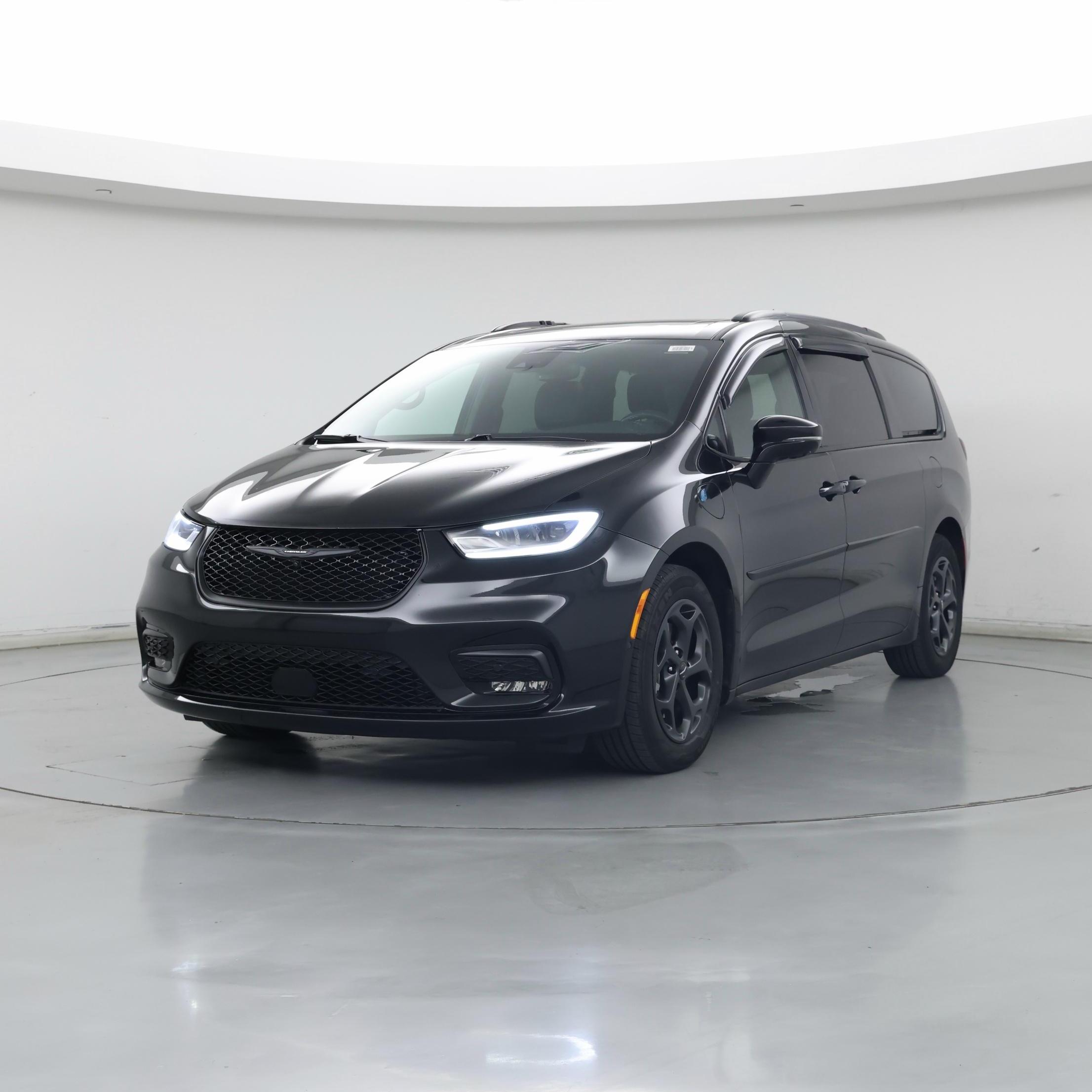 Thumbnail: 2022 Chrysler Pacifica - 4