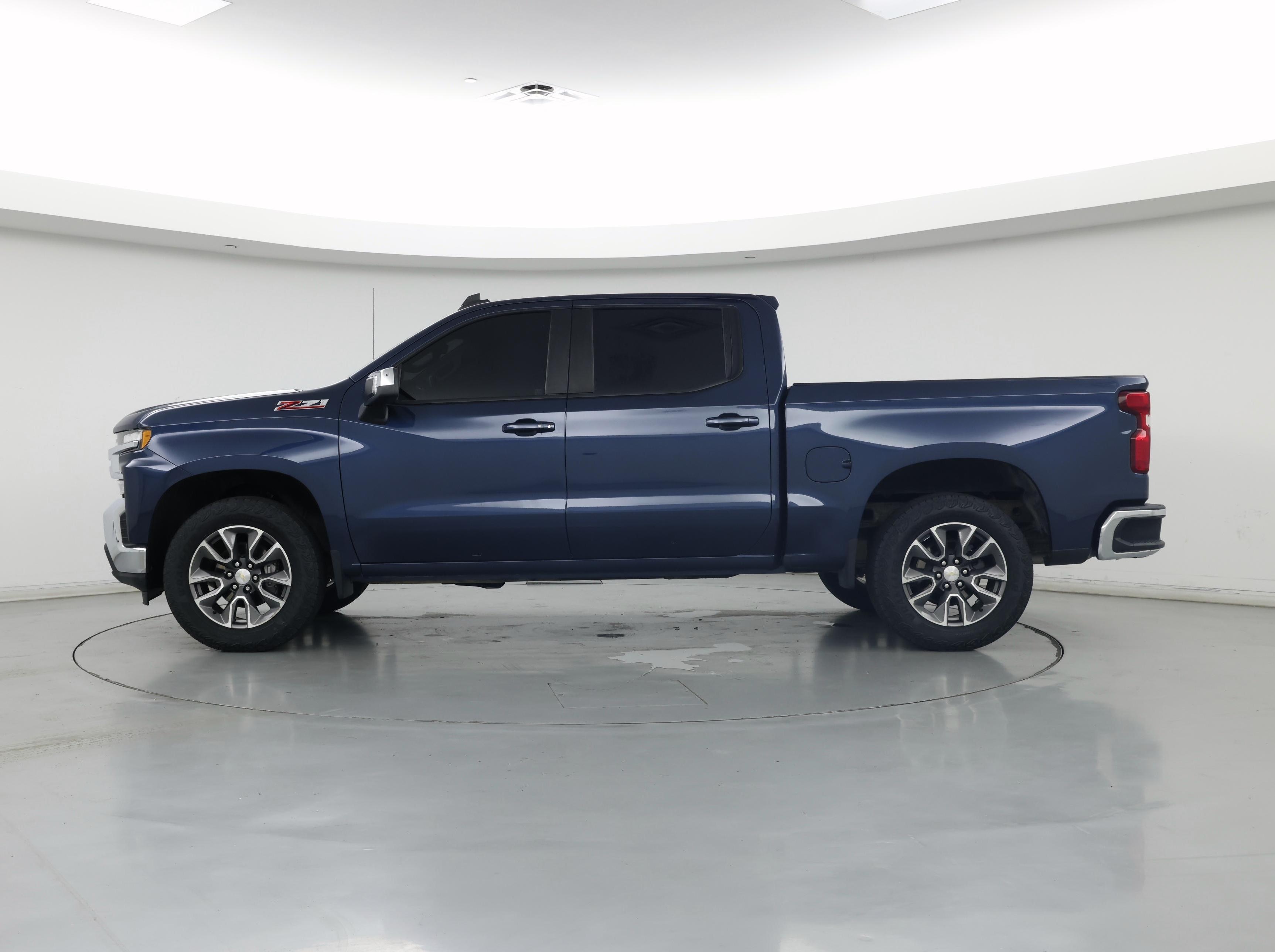 Thumbnail: 2021 Chevrolet Silverado 1500 - 3