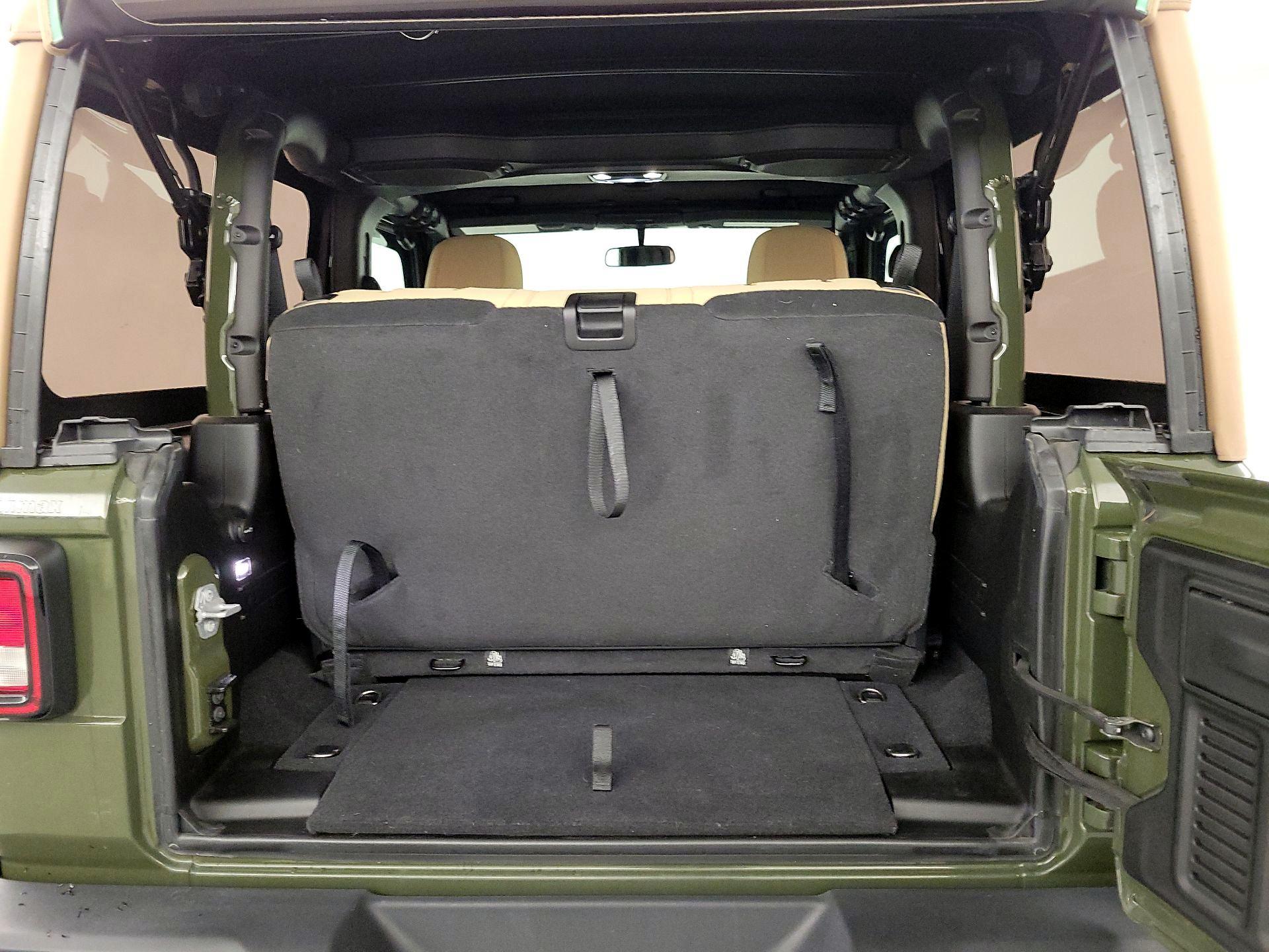 Thumbnail: 2021 Jeep Wrangler - 19