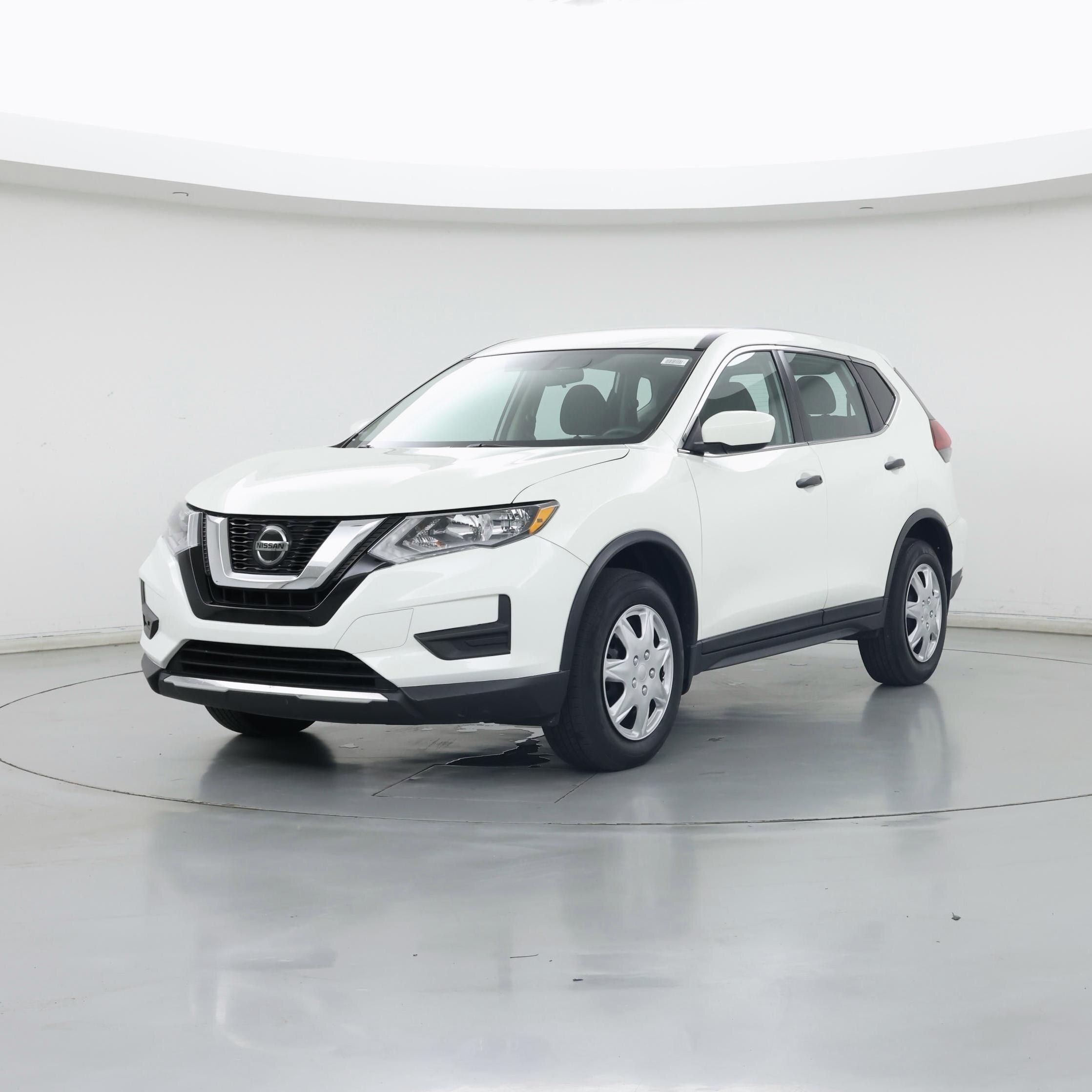 Thumbnail: 2018 Nissan Rogue - 4