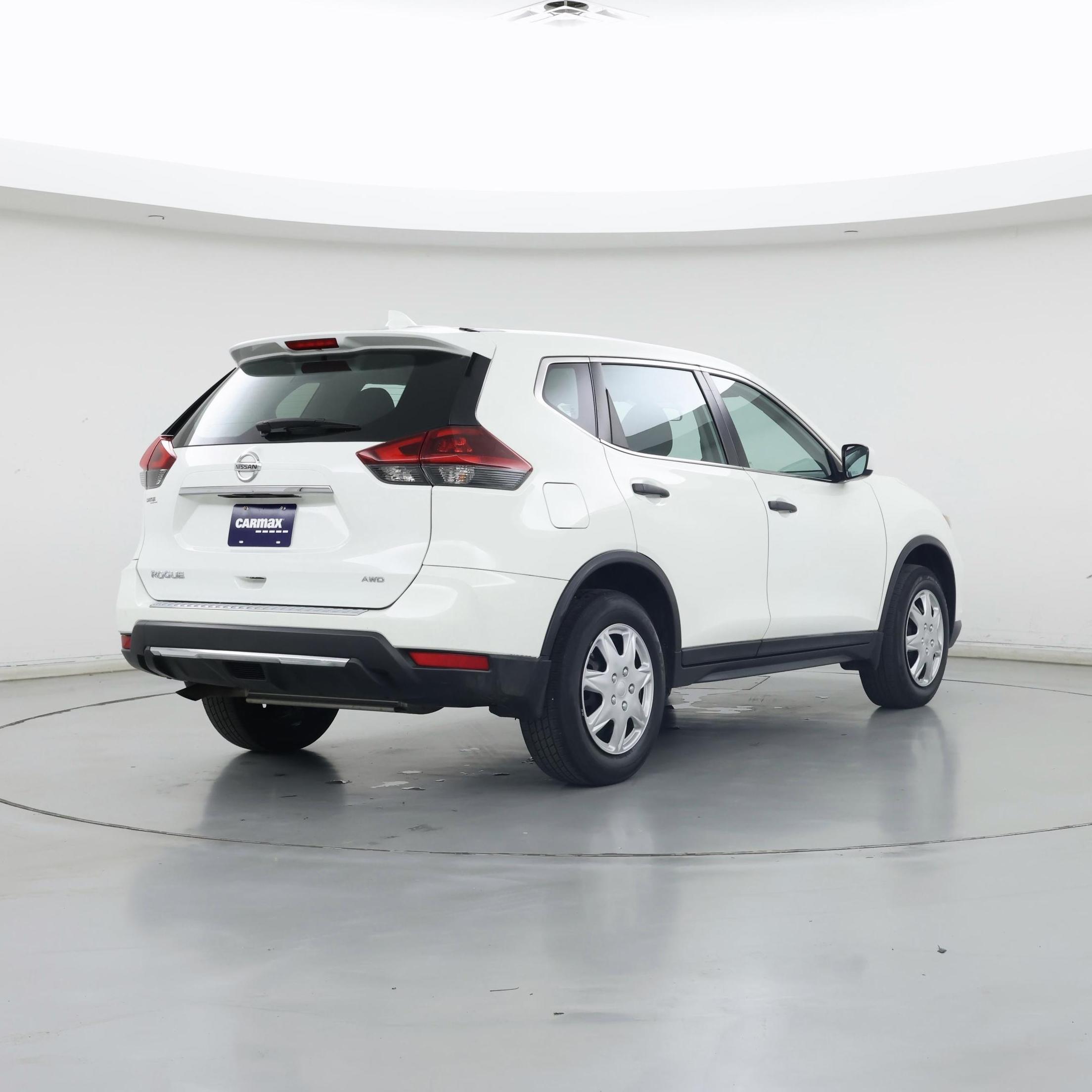 Thumbnail: 2018 Nissan Rogue - 8