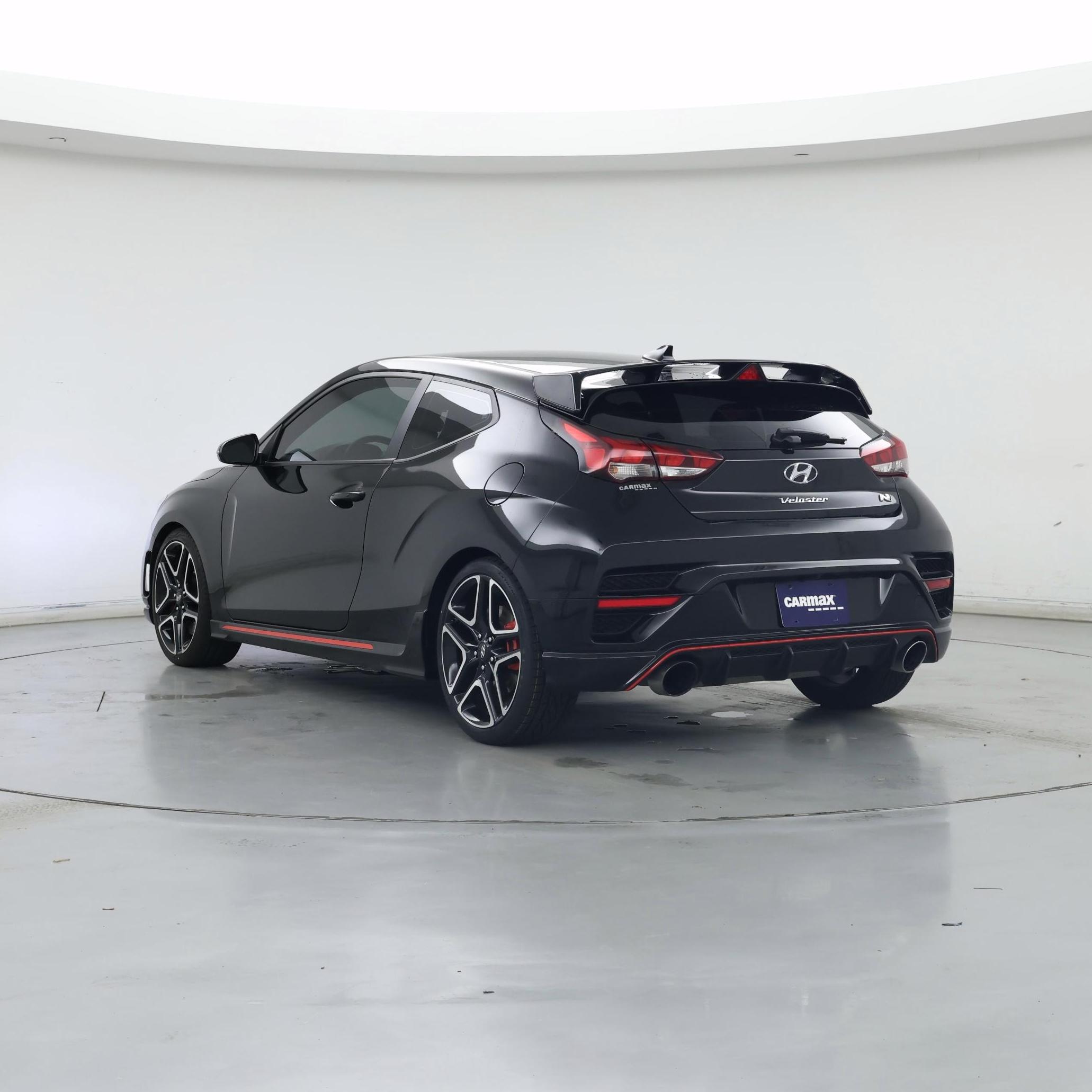 Thumbnail: 2021 Hyundai Veloster - 2