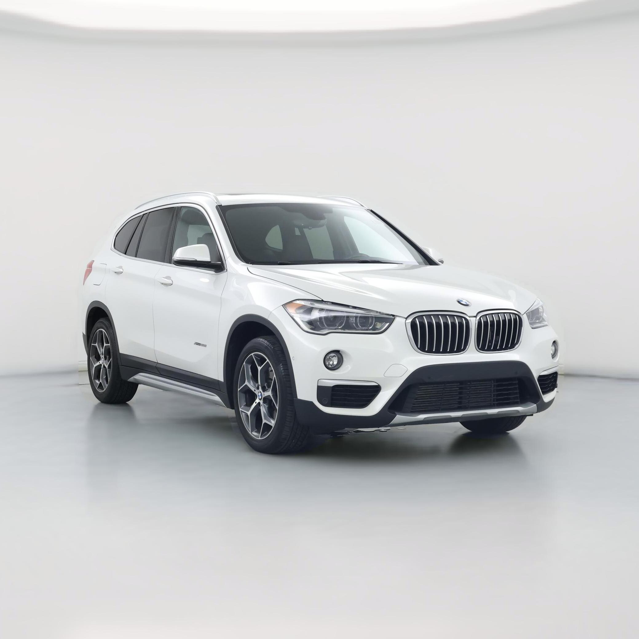 Thumbnail: 2018 BMW X1 - 1
