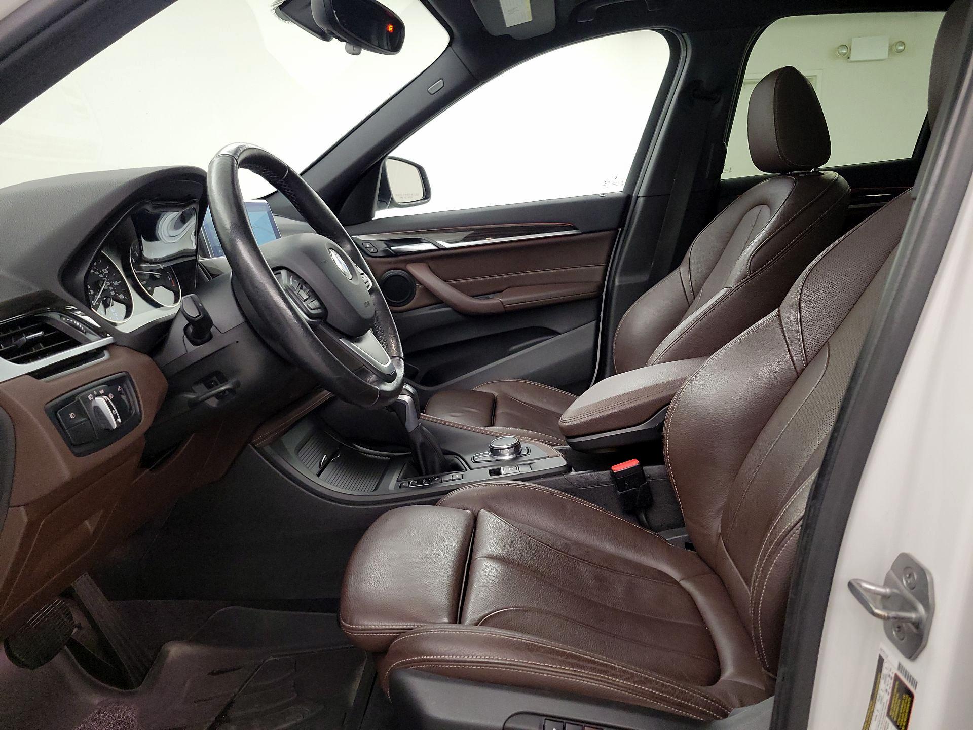 Thumbnail: 2018 BMW X1 - 11