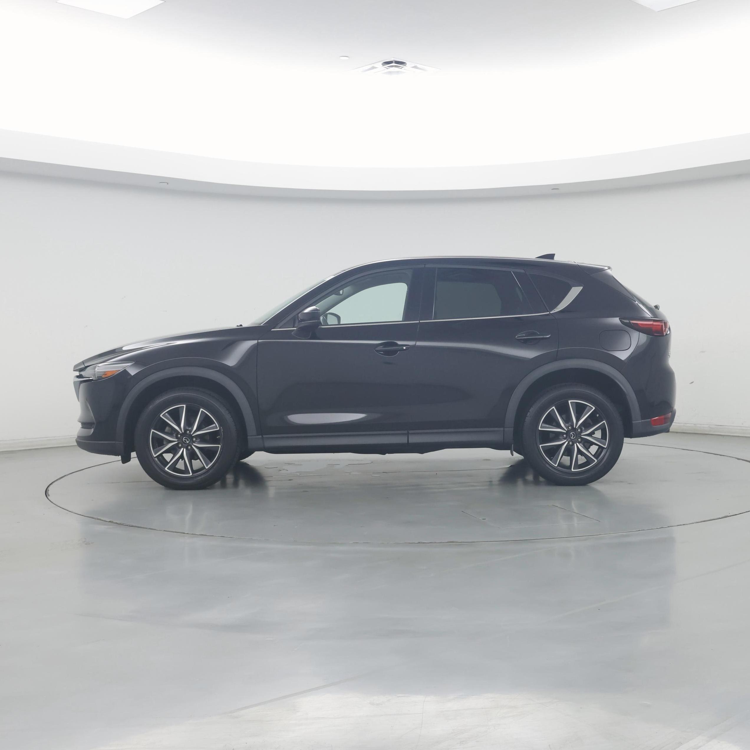 Thumbnail: 2018 Mazda CX-5 - 3