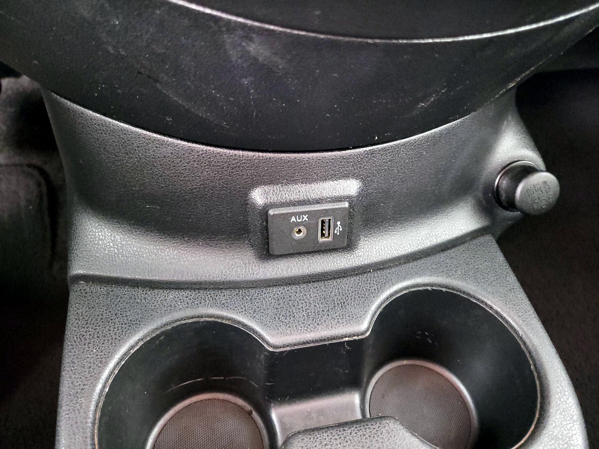 Thumbnail: 2019 Nissan Versa - 18